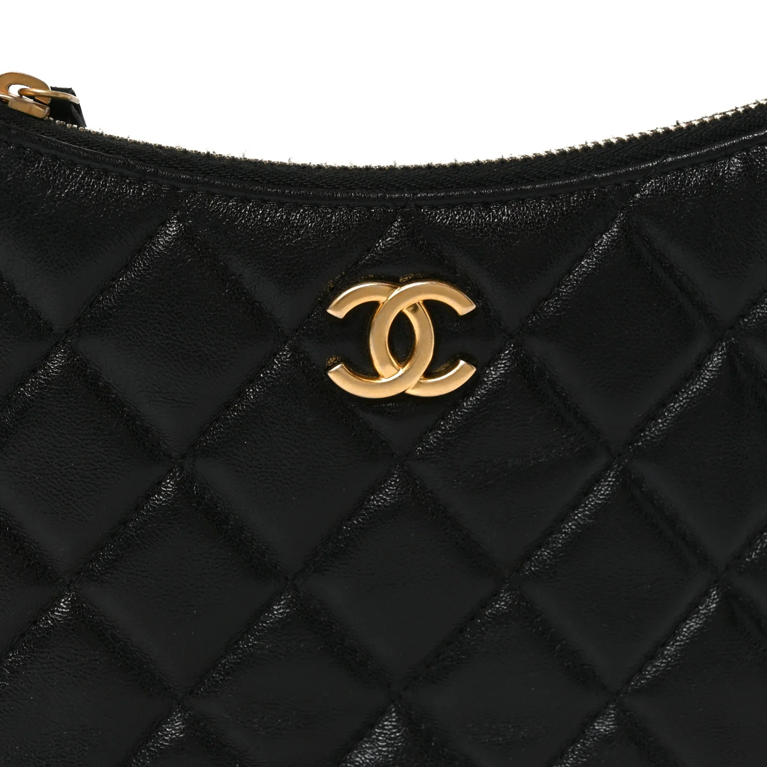 Shiny Crumbled Lambskin Quilted Round Small CC Hobo Black - Image 8