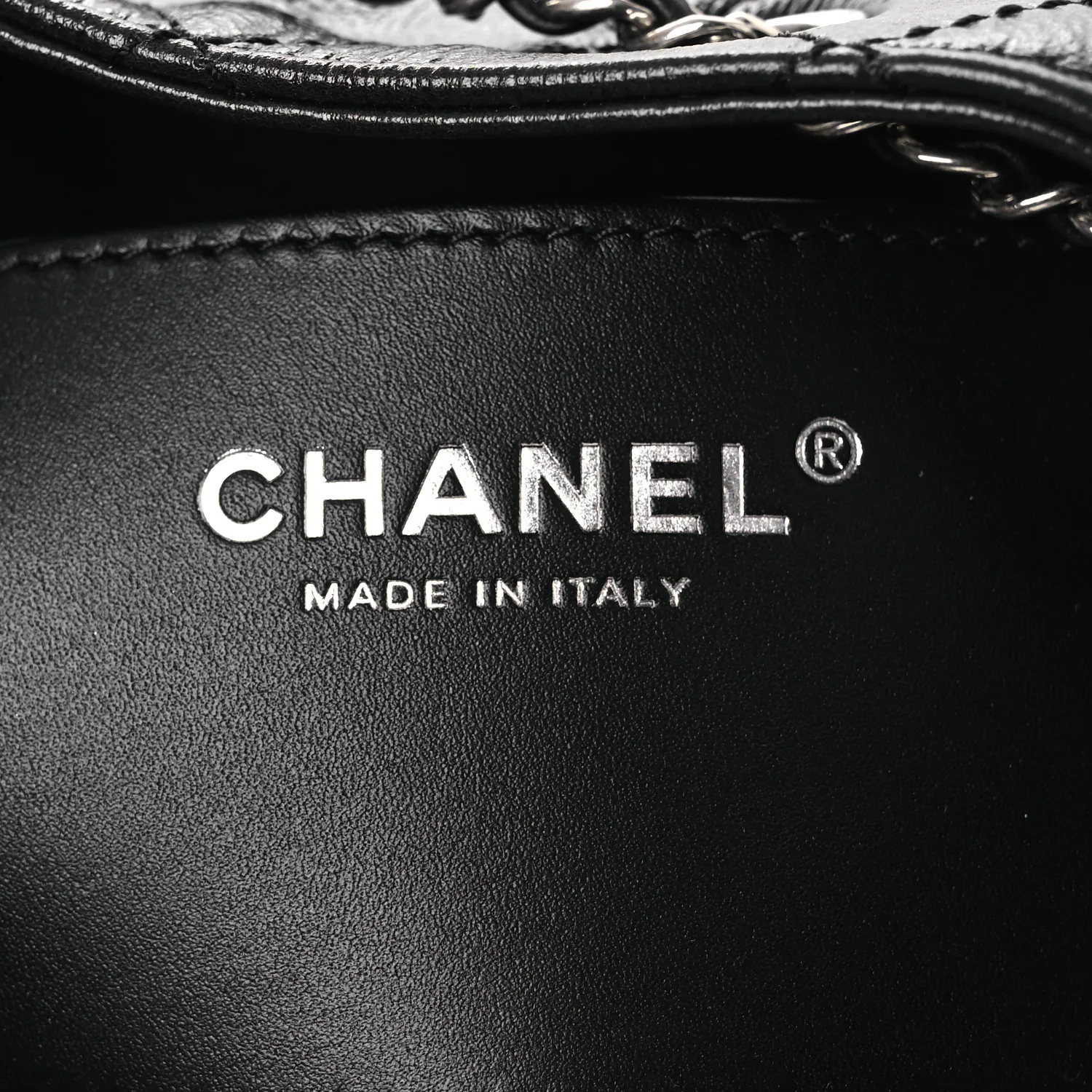 Shiny Crumpled Calfskin Quilted Small Chanel 25 Handbag Black - Image 6