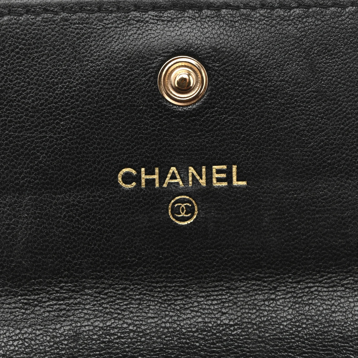 Shiny Goatskin Quilted Chanel 19 Flap Wallet Black - Image 6