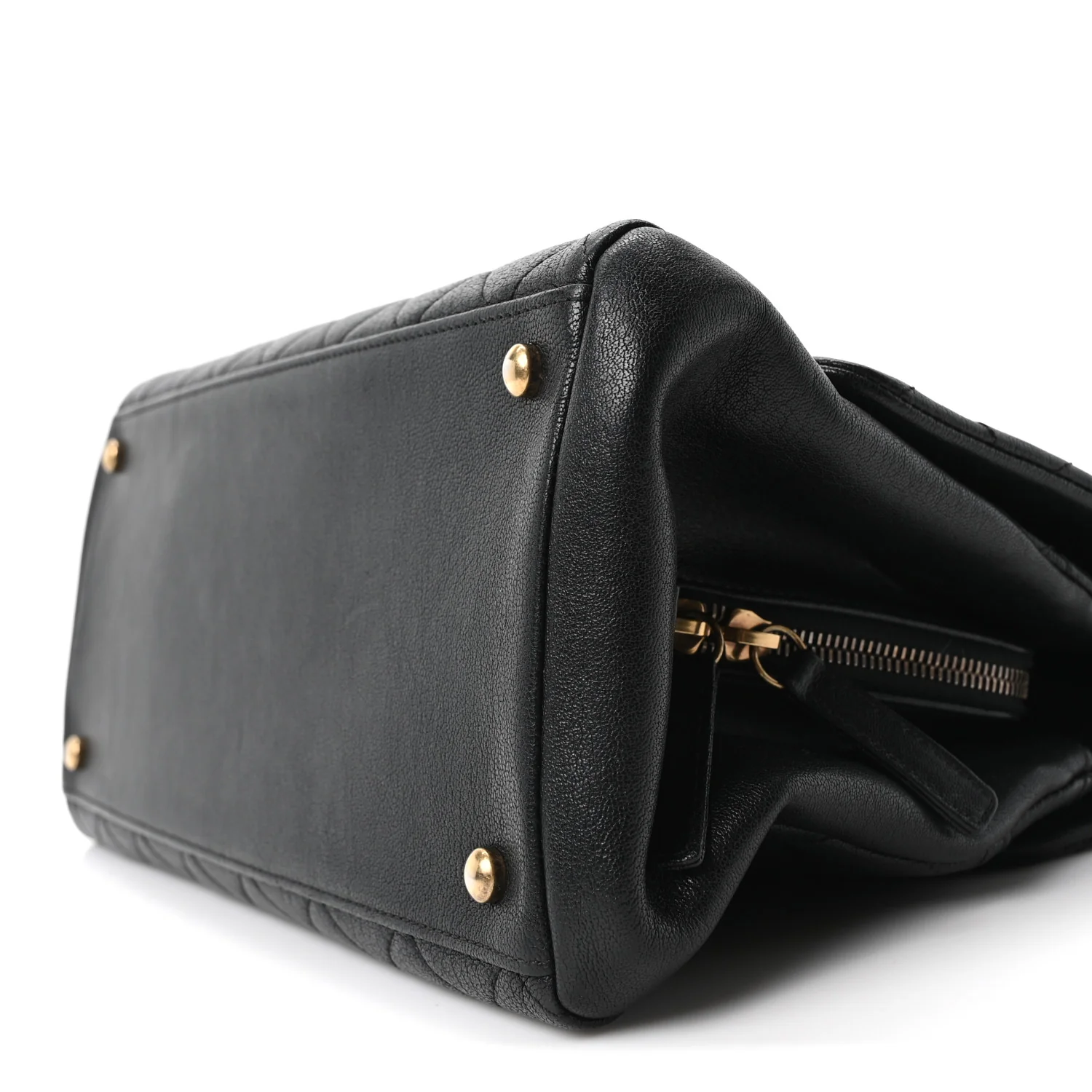 Shiny Sheepskin Quilted Large Trapezio Flap Black - Image 10