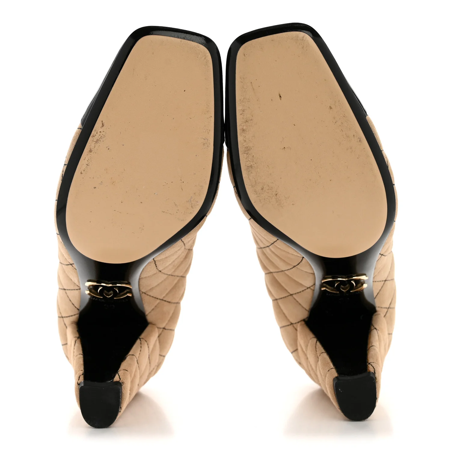 Suede Kidskin Patent Quilted CC Cap Toe Pumps 39 Beige Black - Image 6