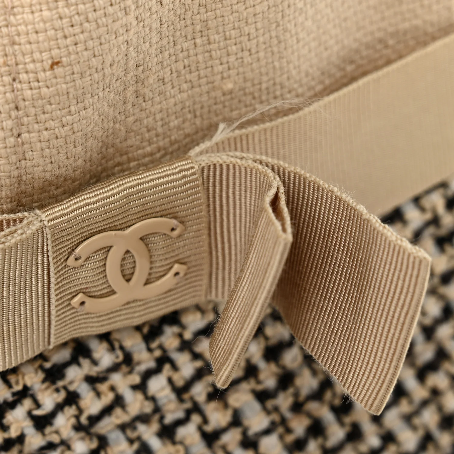Tweed Bucket Hat 57 Beige - Image 10