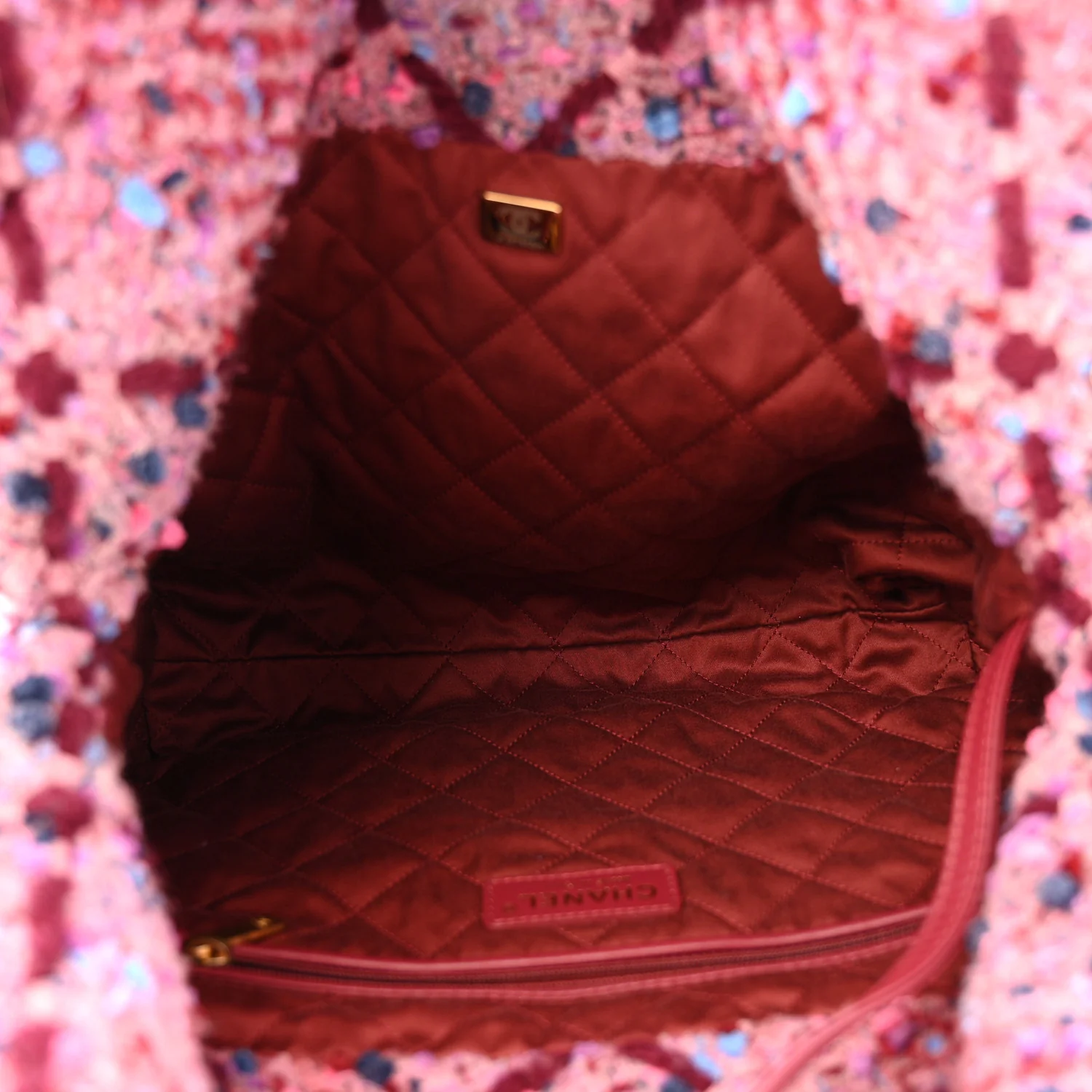 Tweed Quilted Chanel 22 Pink Burgundy - Image 6