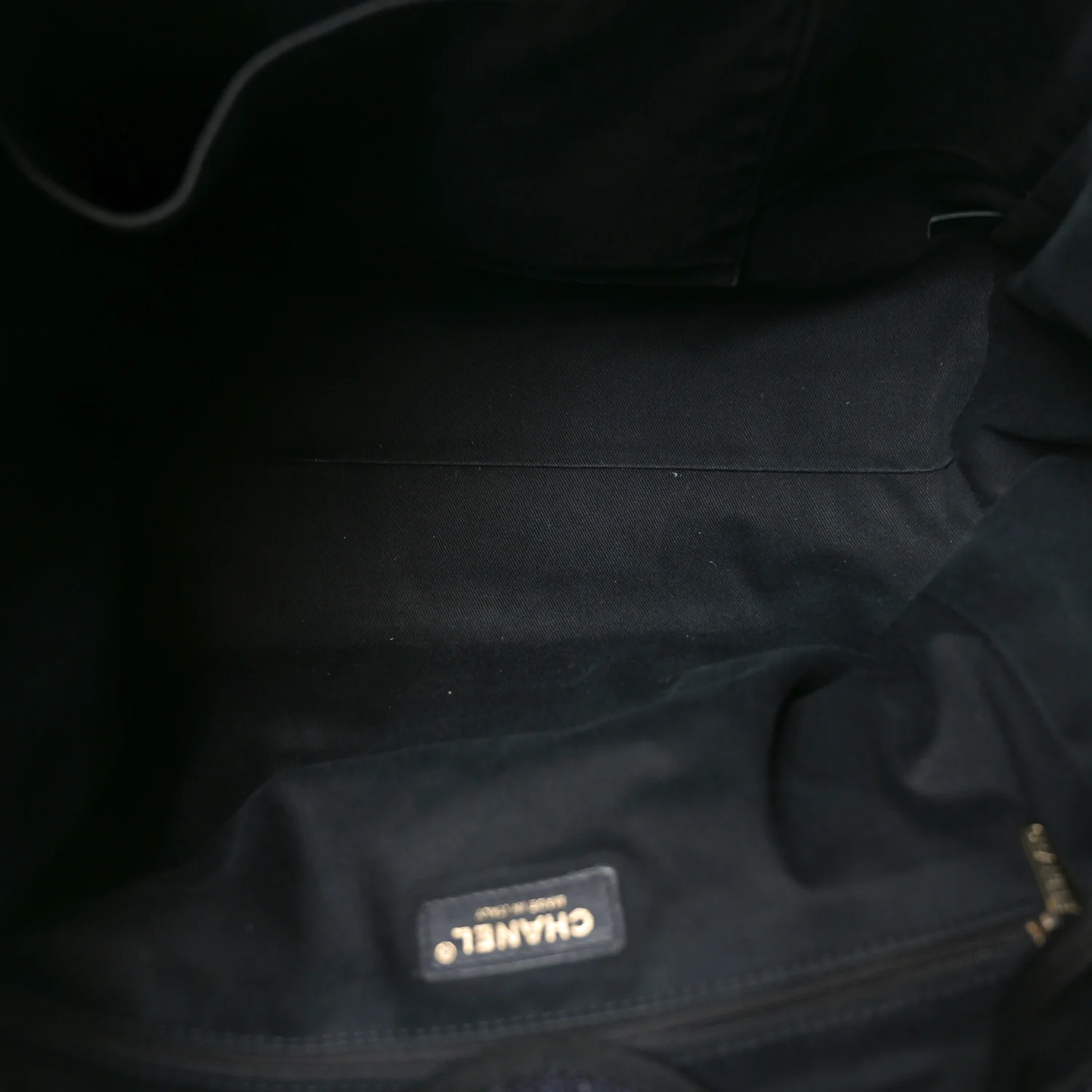 Woven Straw Raffia Large Deauville Tote Black - Image 5