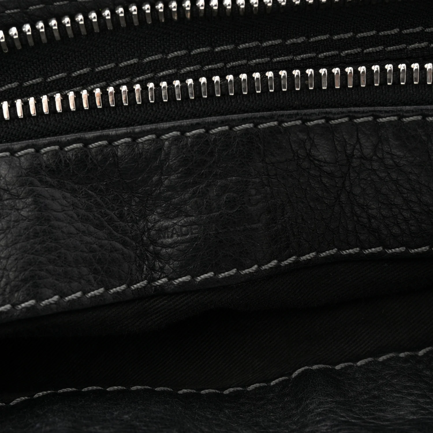 Calfskin Paddington Hobo Black - Image 6