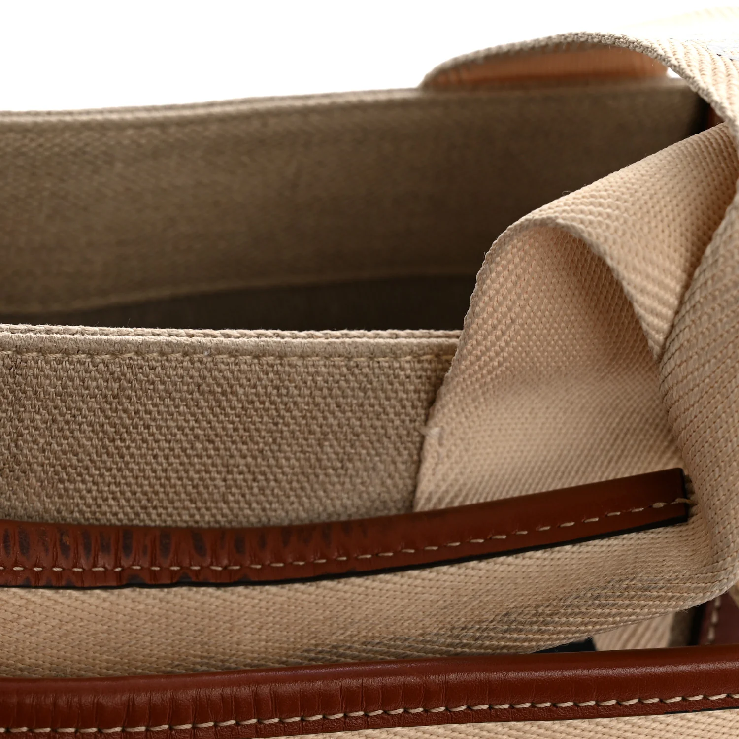Linen Calfskin Medium Woody Ribbon Tote White Brown - Image 12