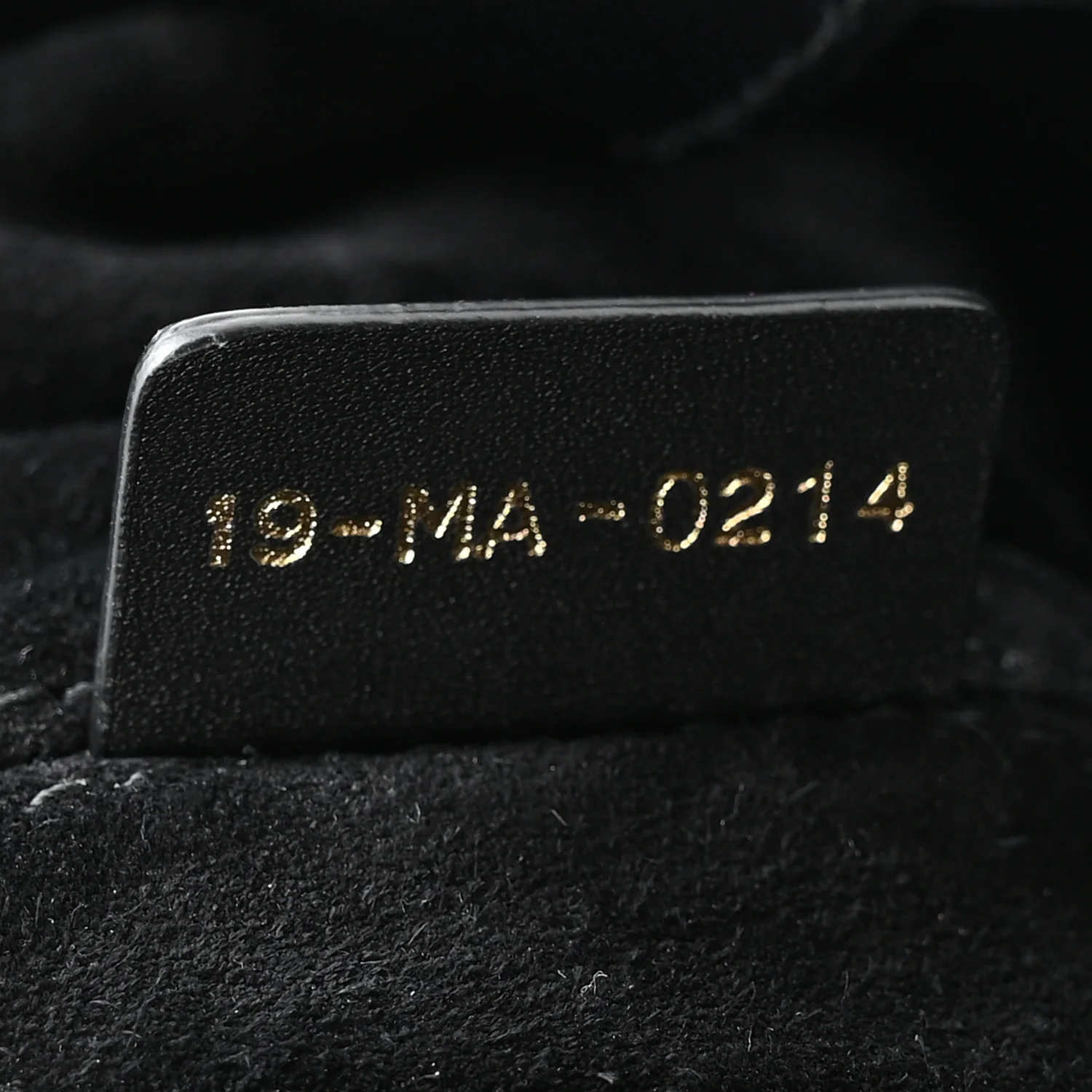 Calfskin Macrocannage Large Toujours Black - Image 9
