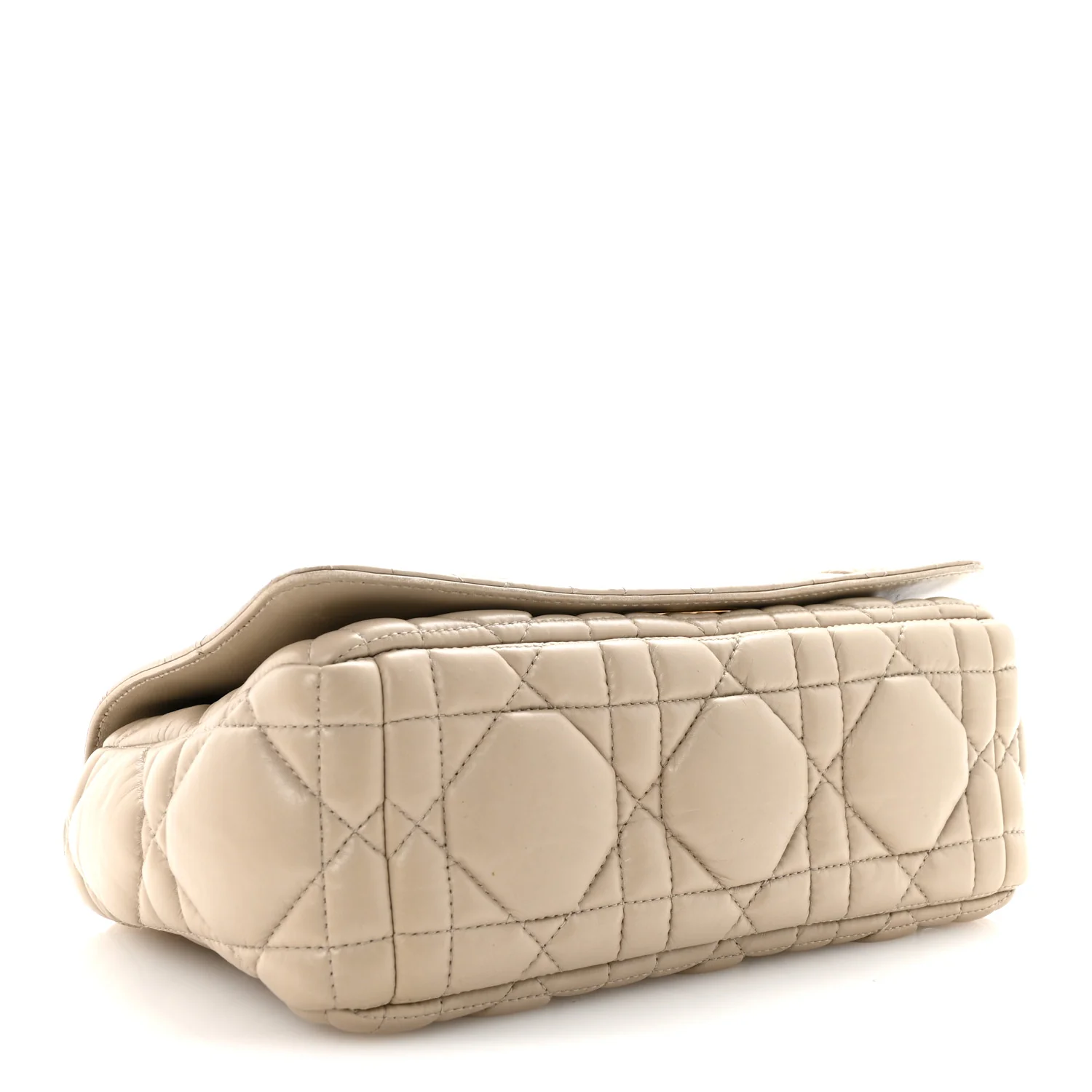 Calfskin Macrocannage Medium Caro Bag Sand - Image 4