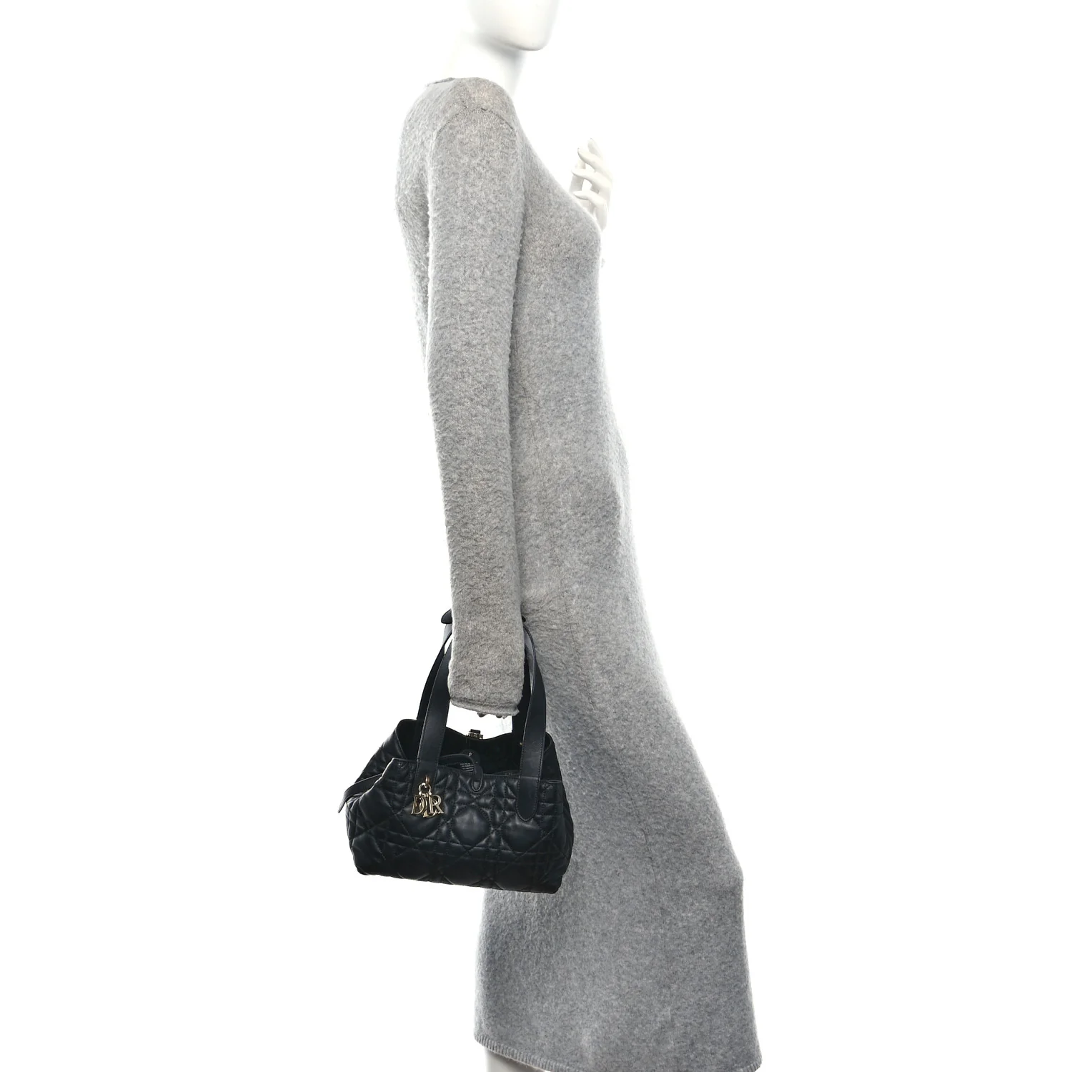 Calfskin Macrocannage Small Toujours Black - Image 2