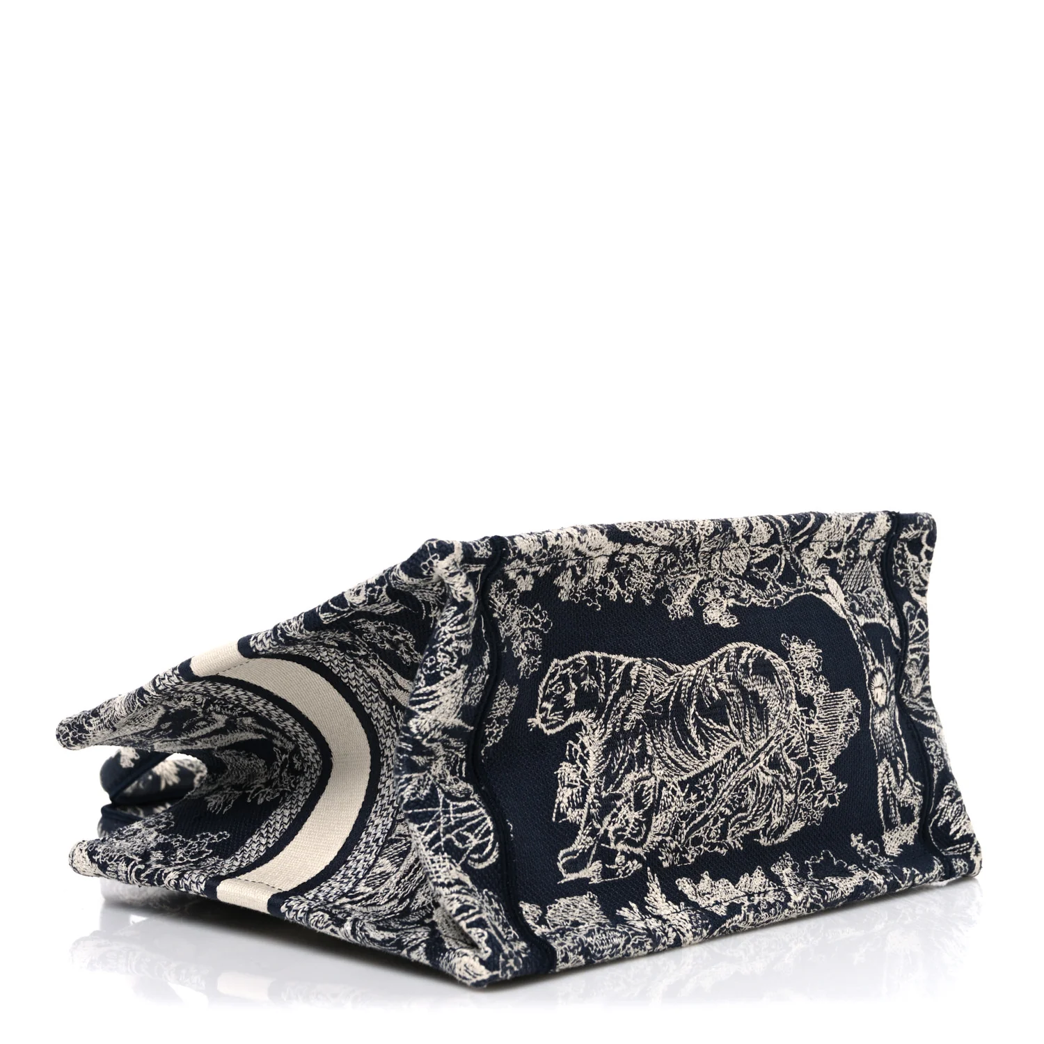 Canvas Embroidered Small Dioriviera Toile De Jouy Book Tote Blue - Image 3
