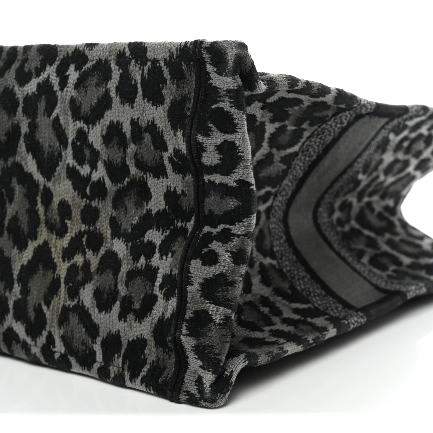 Canvas Mizza Embroidered Large Leopard Book Tote Grey - Image 10