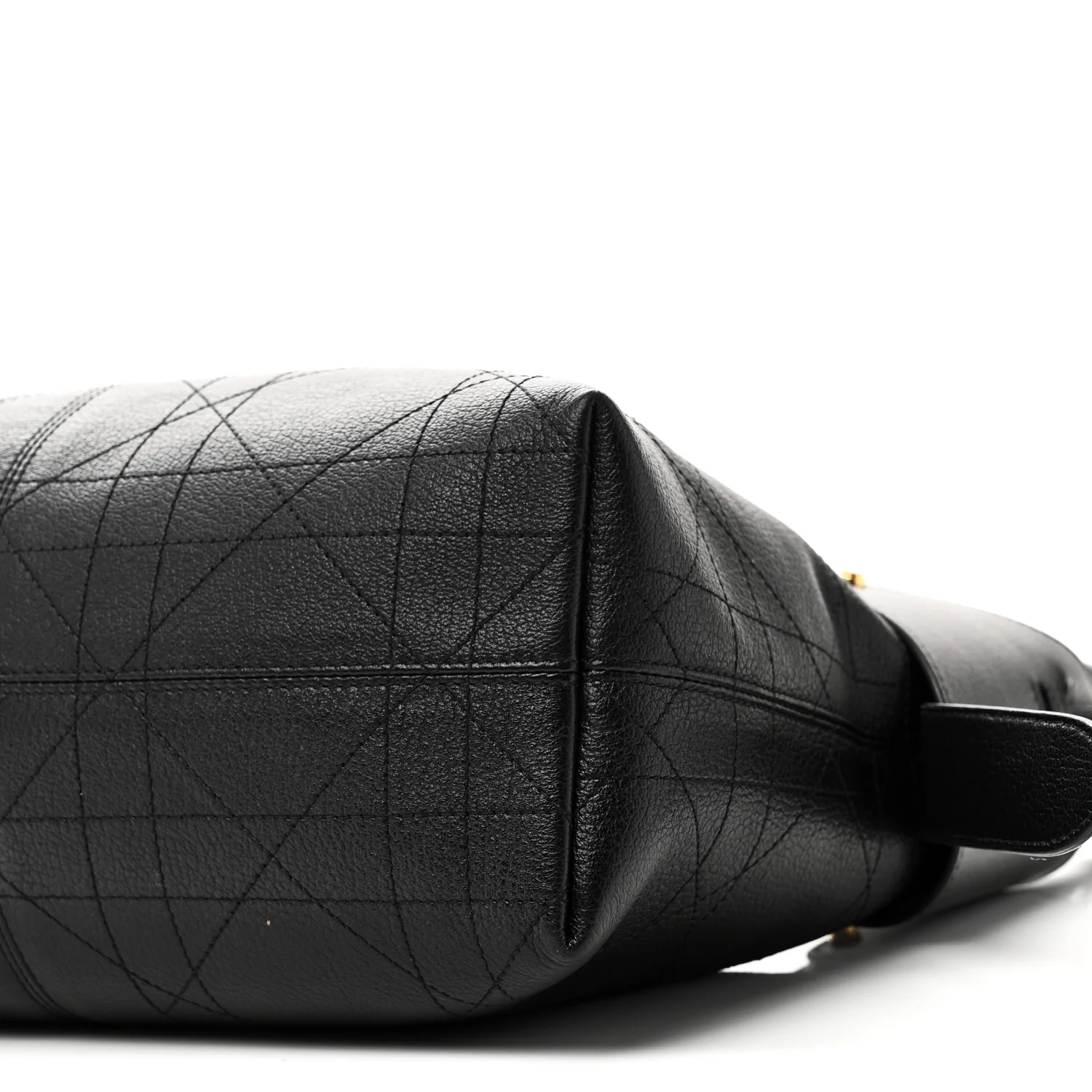 Grained Calfskin Flat Macrocannage Medium Voyage Bag Black - Image 10