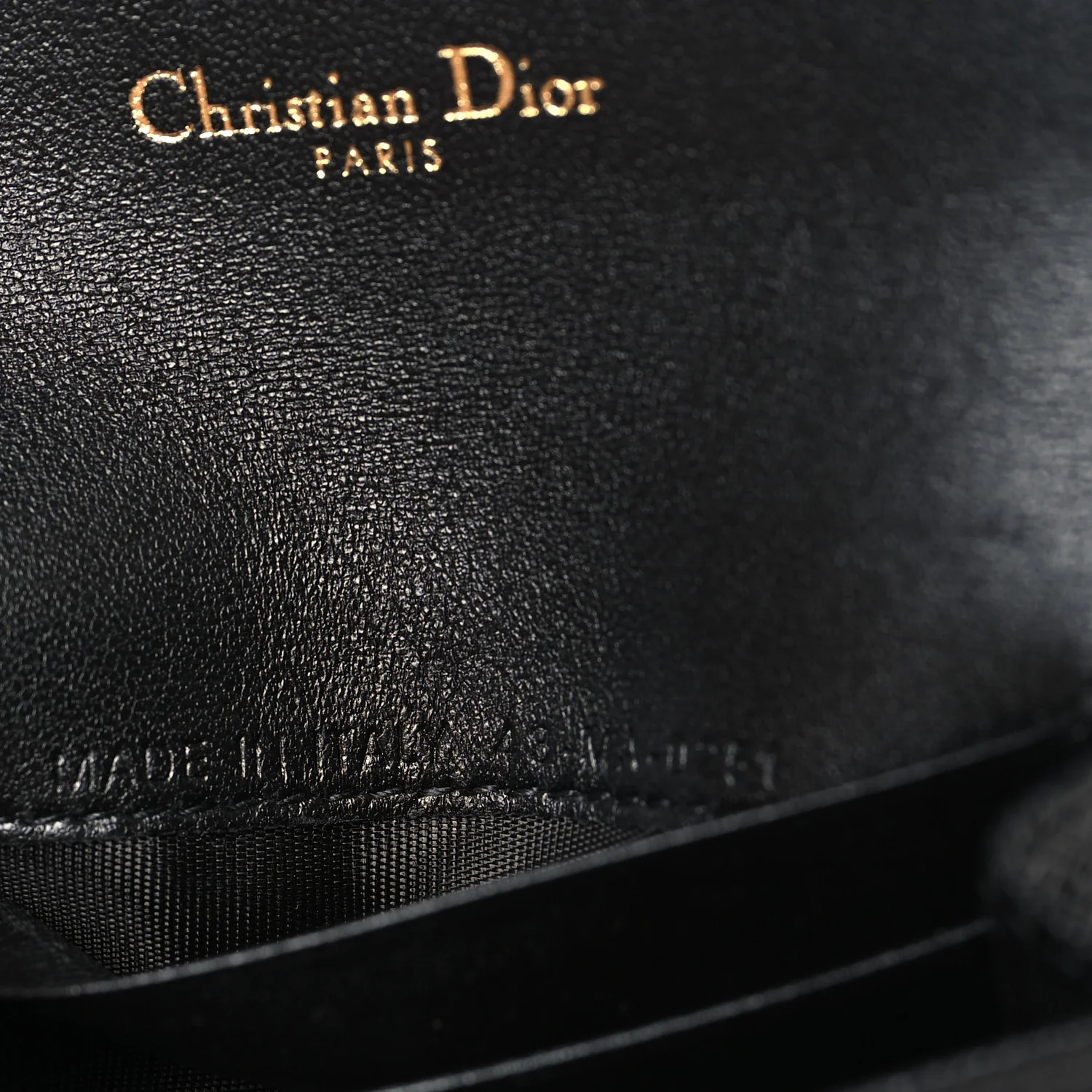 Grained Calfskin Saddle Card Holder Black - Image 7