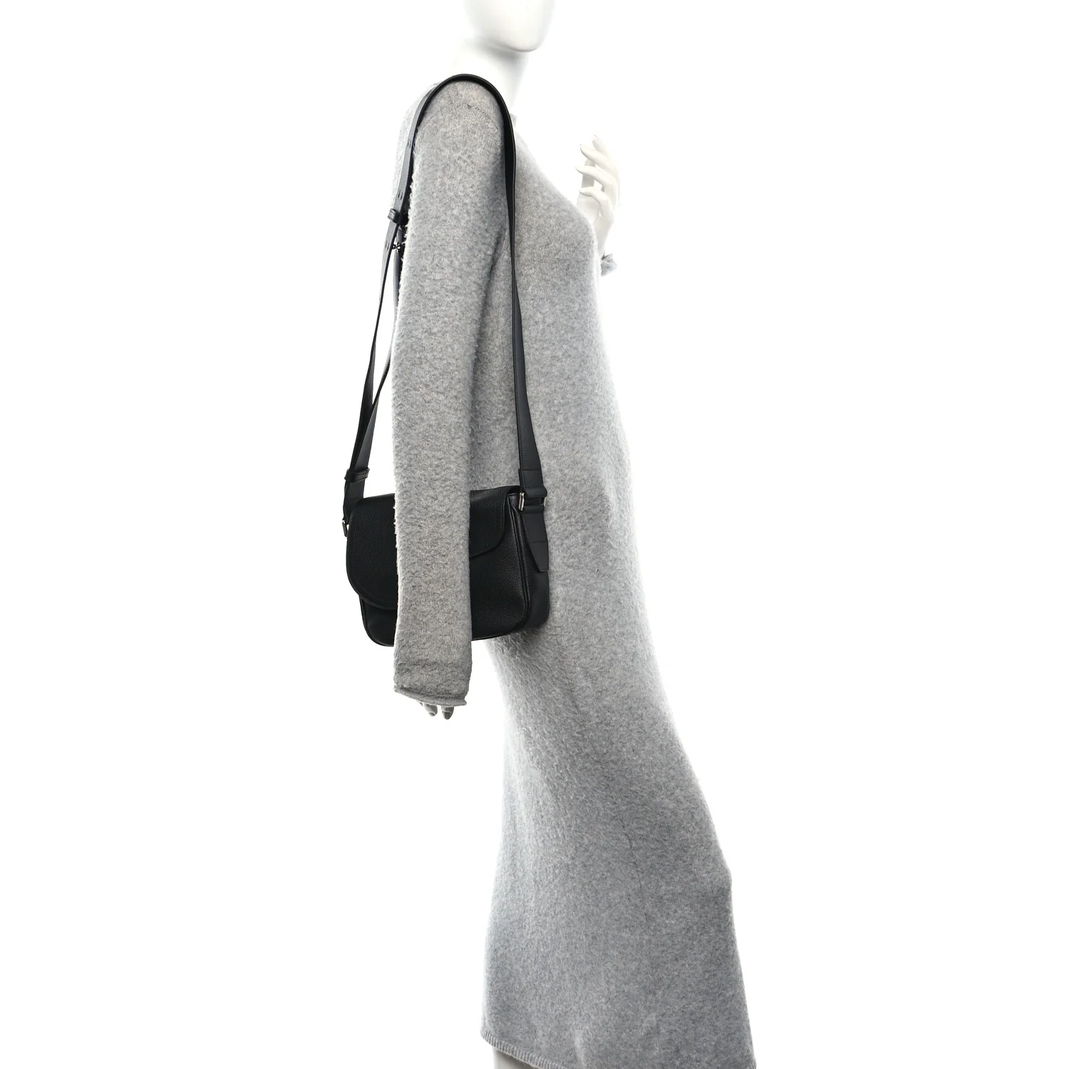 Grained Calfskin Saddle Messenger Bag Black - Image 2