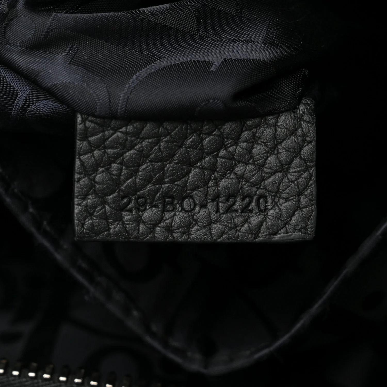 Grained Calfskin Saddle Soft Bag Black - Image 7