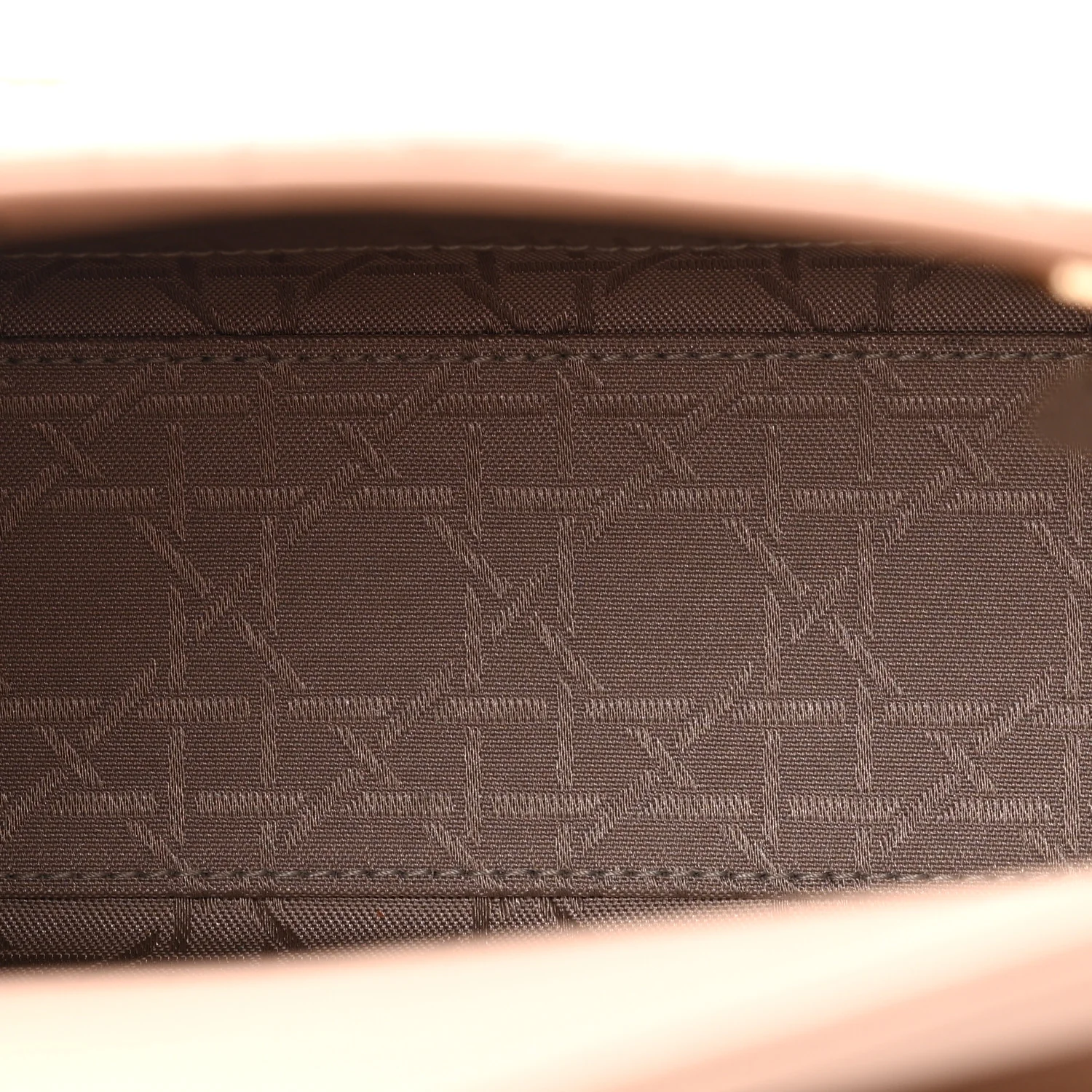 Lambskin Cannage Small Lucky Badges My Lady Dior Fard - Image 5