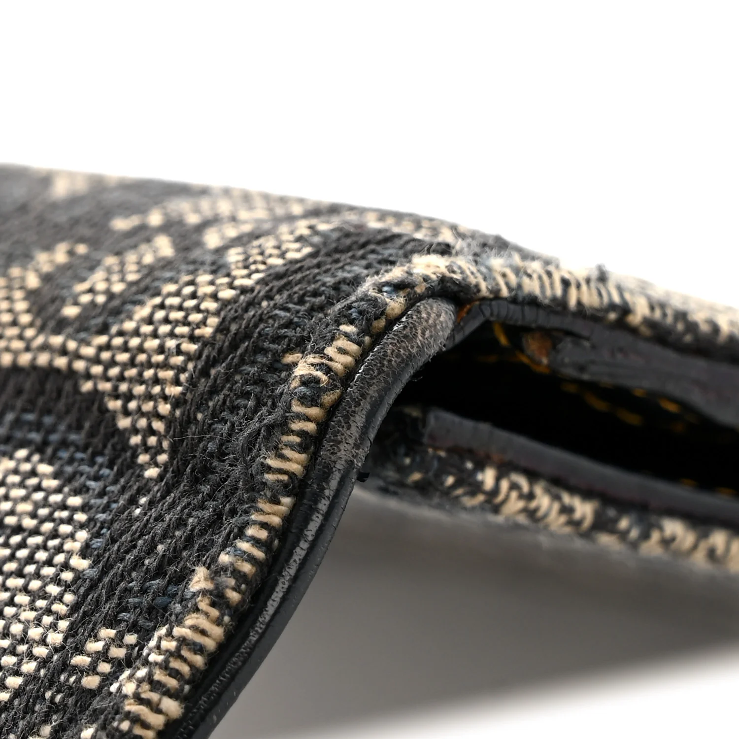 Monogram Saddle Wallet Navy - Image 10