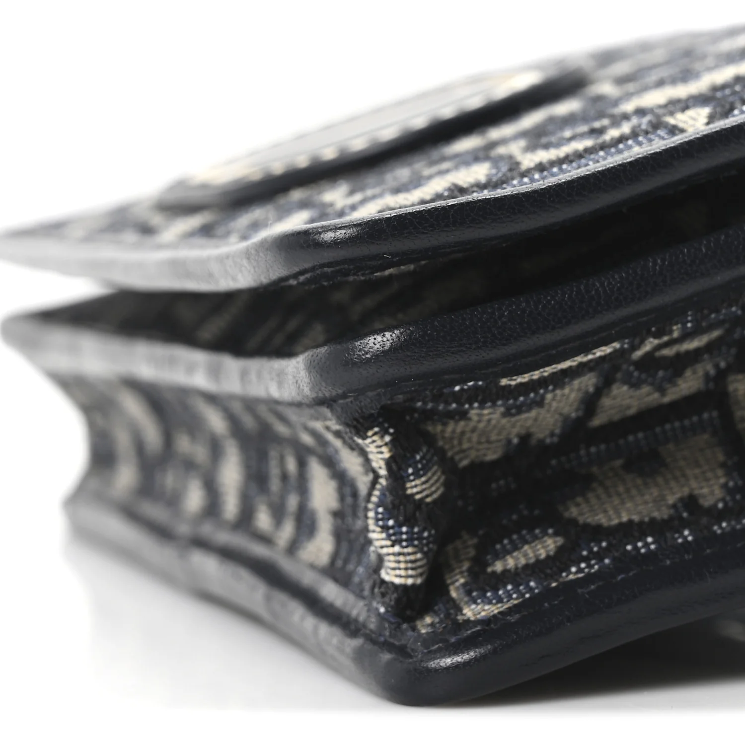 Oblique 30 Montaigne 2-In-1 Pouch Blue - Image 9