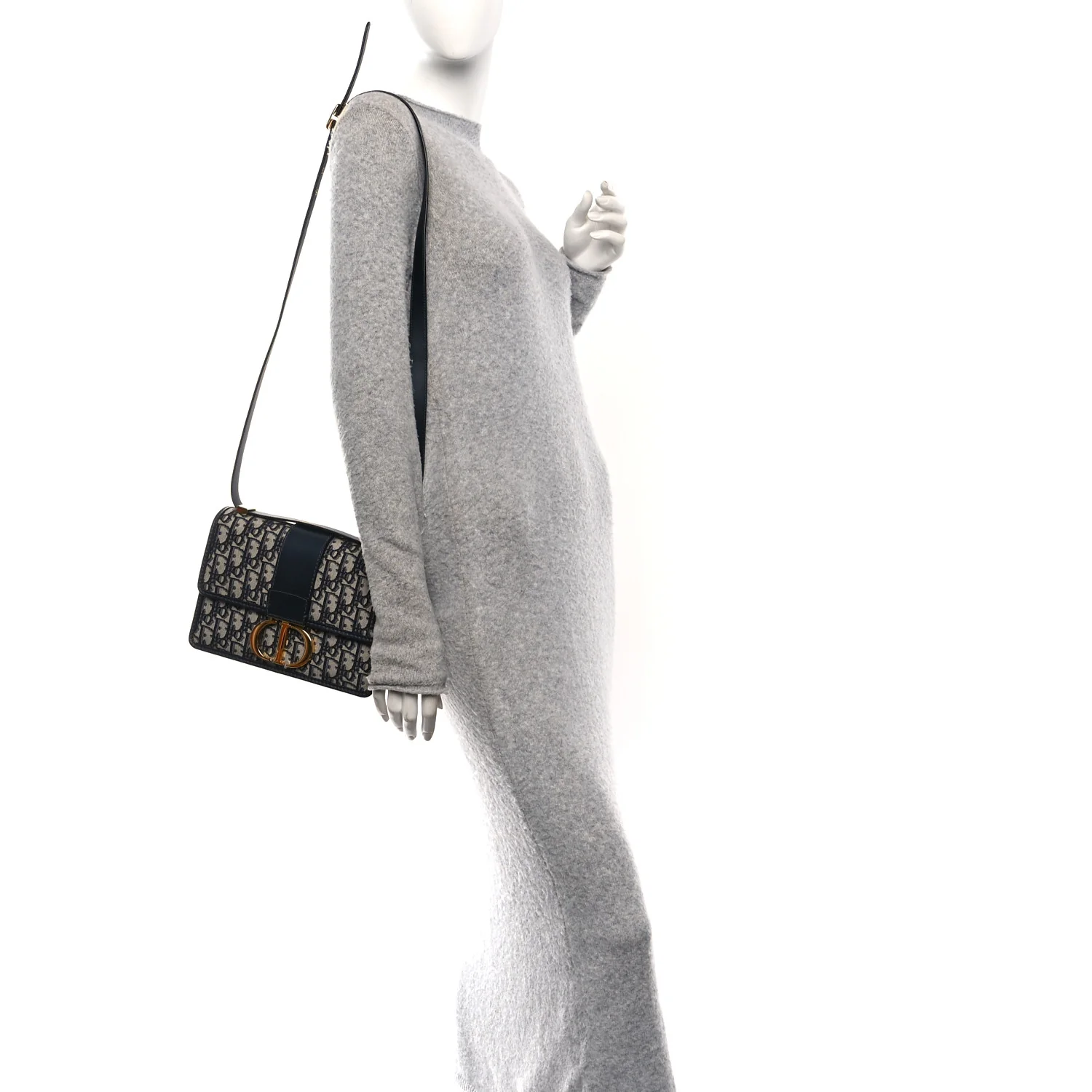 Oblique 30 Montaigne Flap Bag Blue - Image 2