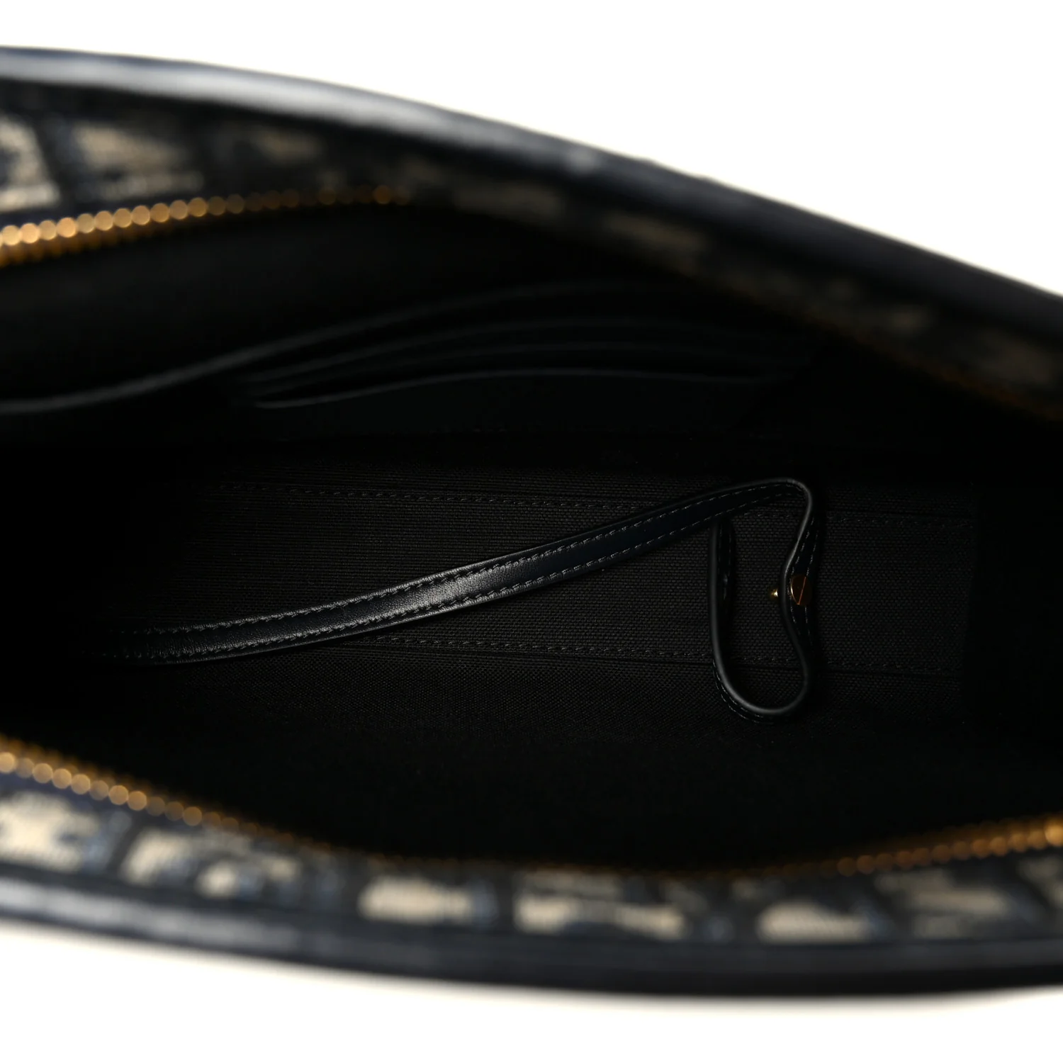 Oblique 30 Montaigne Pouch Blue - Image 5