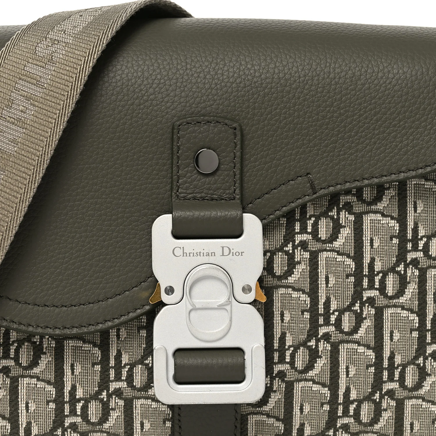 Oblique Jacquard Grained Calfskin Small Saddle Messenger Bag With Flap Green - Image 7