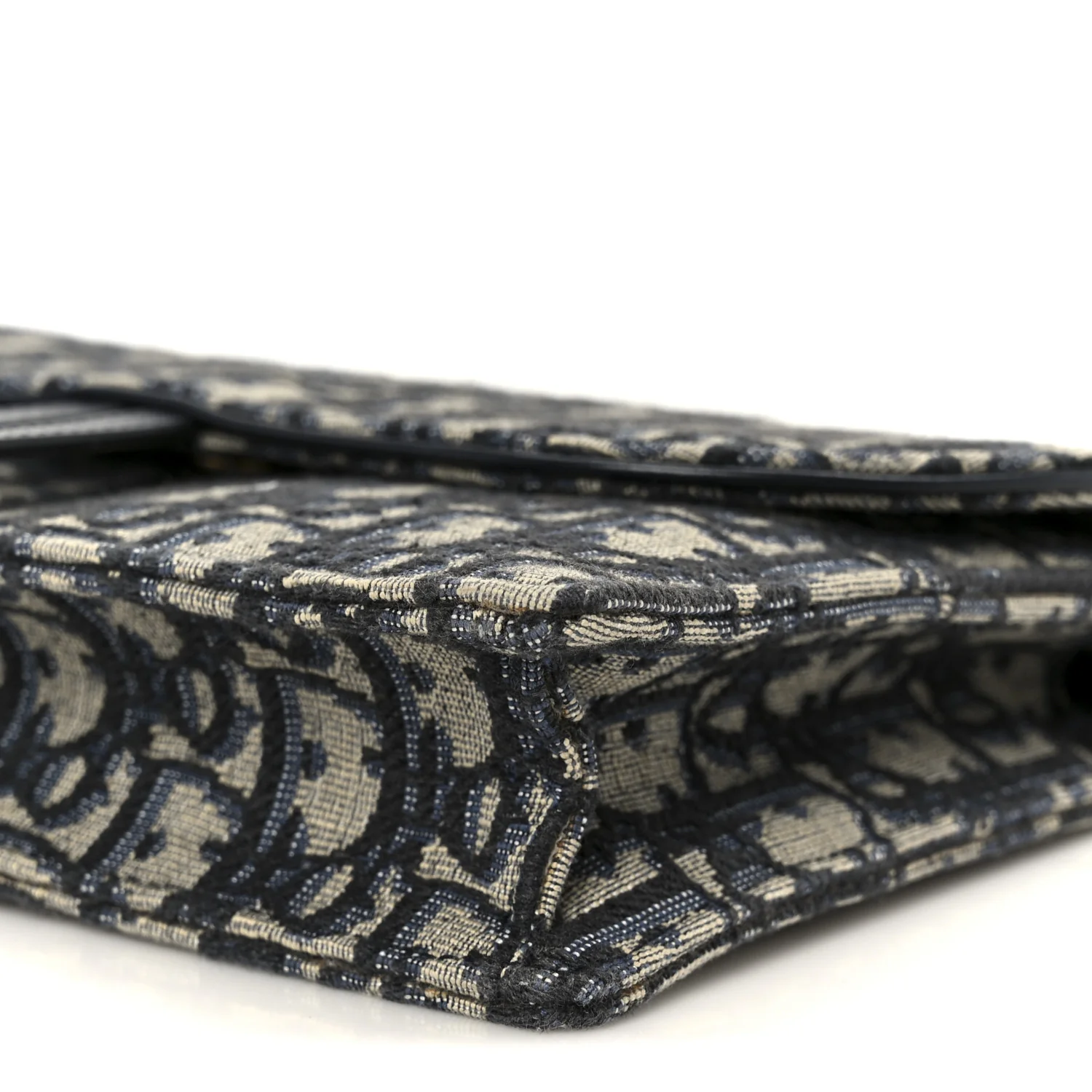 Oblique Saddle Chain Pouch Blue - Image 10