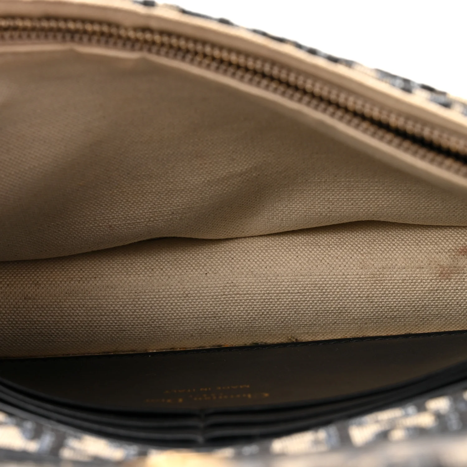 Oblique Saddle Chain Pouch Blue - Image 5