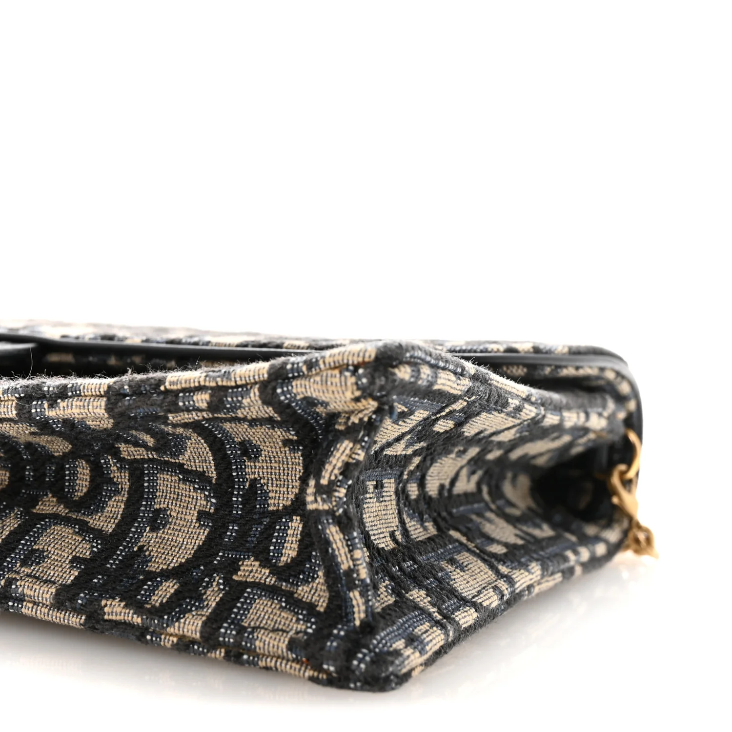 Oblique Saddle Chain Pouch Blue - Image 9