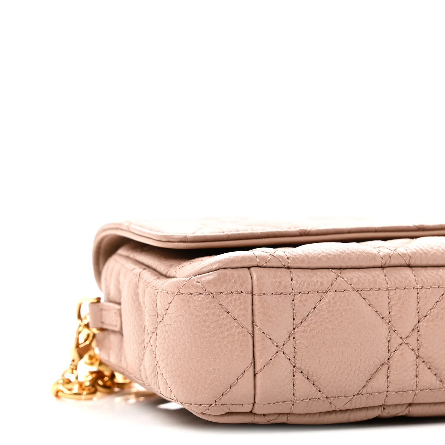 Supple Calfskin Cannage Caro Pouch with Chain Rose Des Vents - Image 8