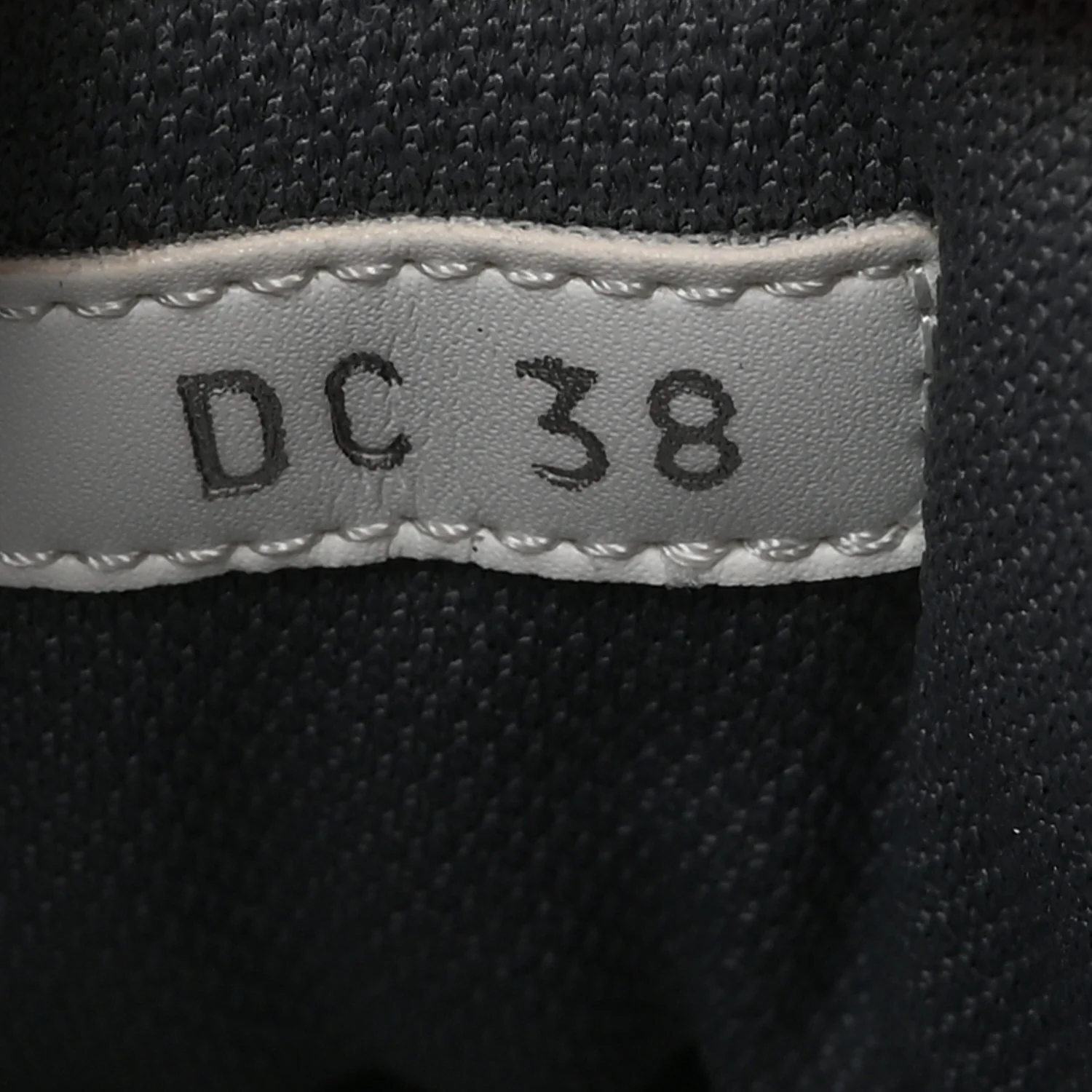 Technical Mesh Dior Chrono Sneakers 38 Silver - Image 9