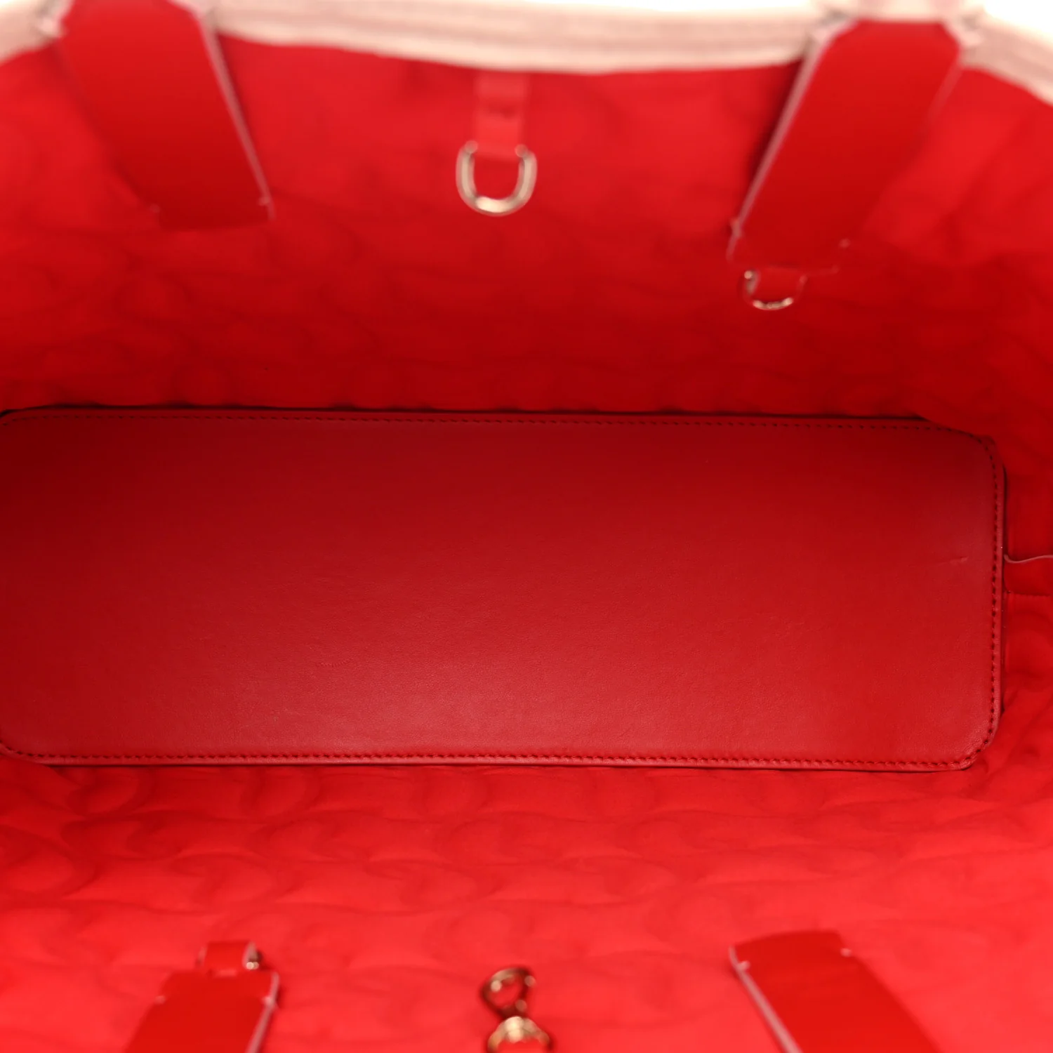 Nappa Embossed East West Cabata Tote Leche - Image 6