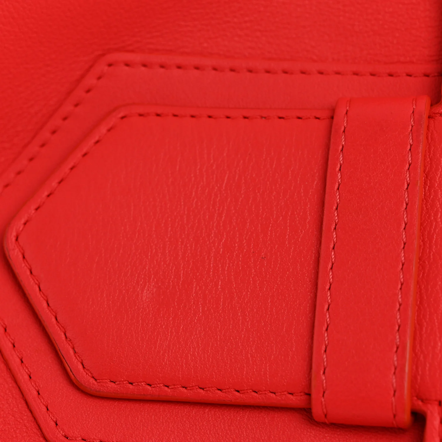 Taurillon Crispe Presse A5 Pouch Red - Image 12