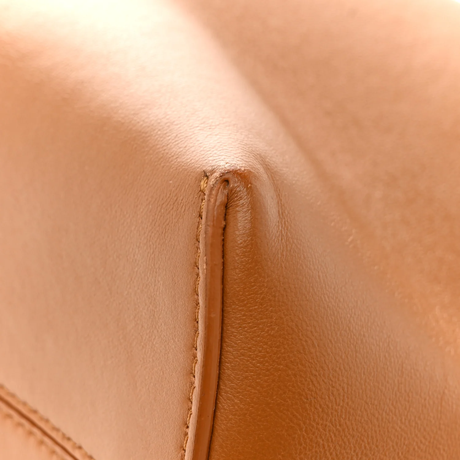Shiny Nappa Medium Fendi First Caramello - Image 11
