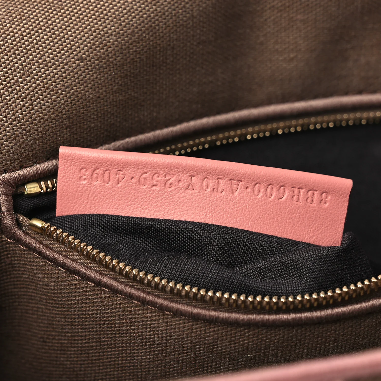 Velvet Jacquard Crystal FF Baguette Macaron - Image 7