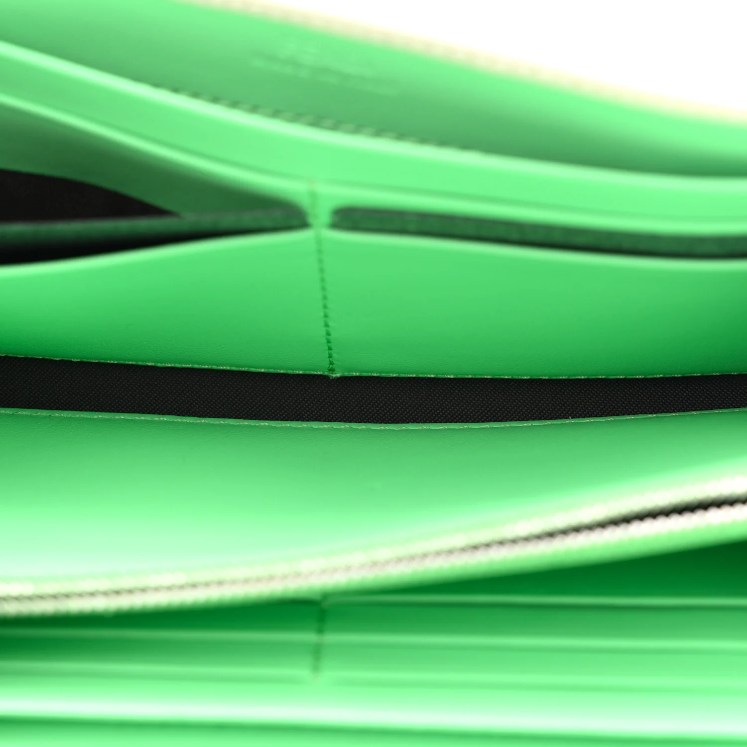 Vitello King Cruise FF Diamonds Continental Envelope Wallet On Chain Latte Edamame - Image 5