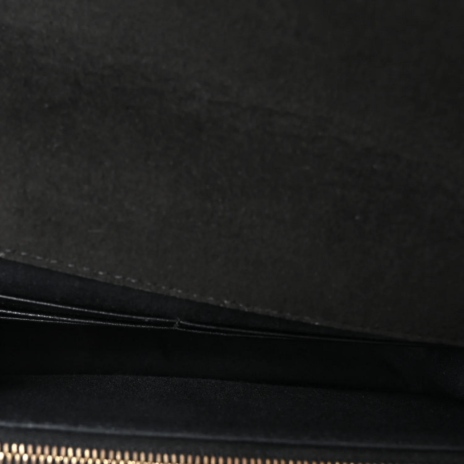 Vitello Liberty Lucido Metal Monster Eyes Tube Wallet on Chain Black - Image 5