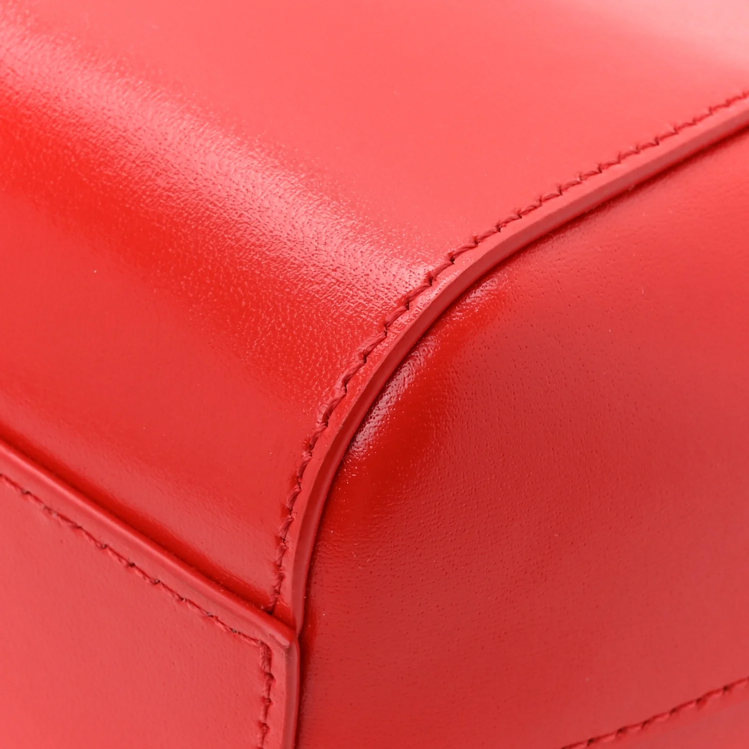 Calfskin Mini Vertical Antigona Red - Image 9