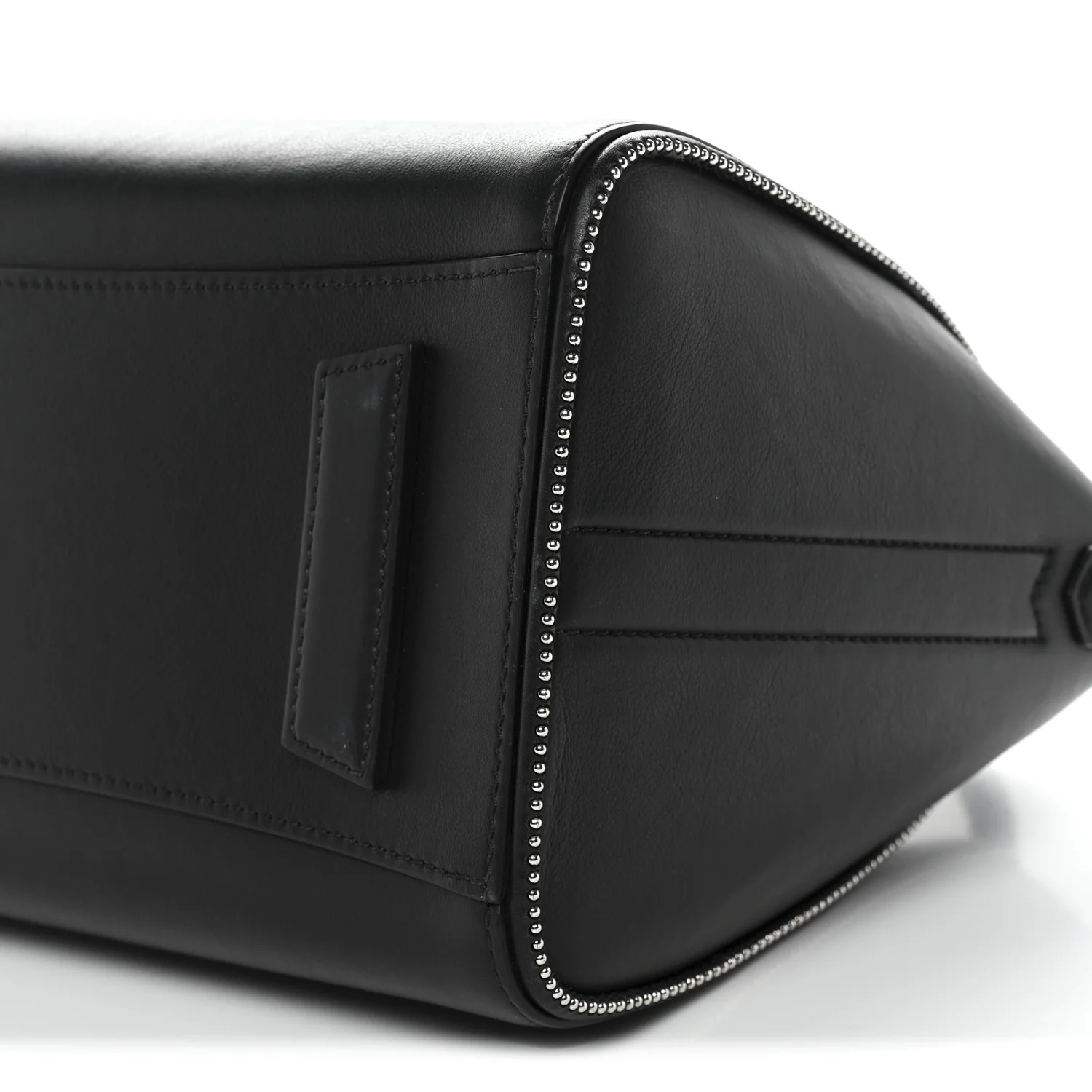 Calfskin Small Studded Antigona Black - Image 10
