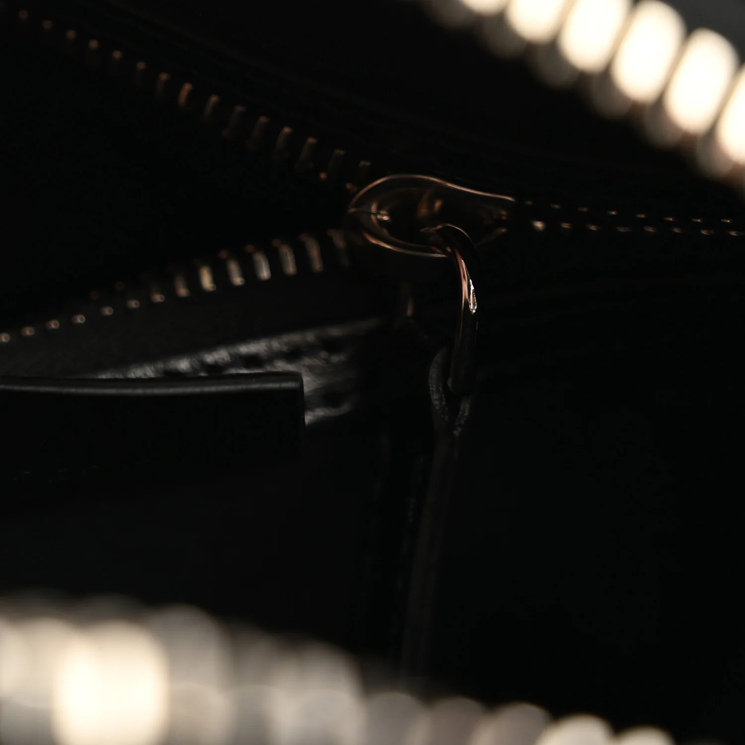Shiny Lord Calfskin Mini Antigona Black - Image 7