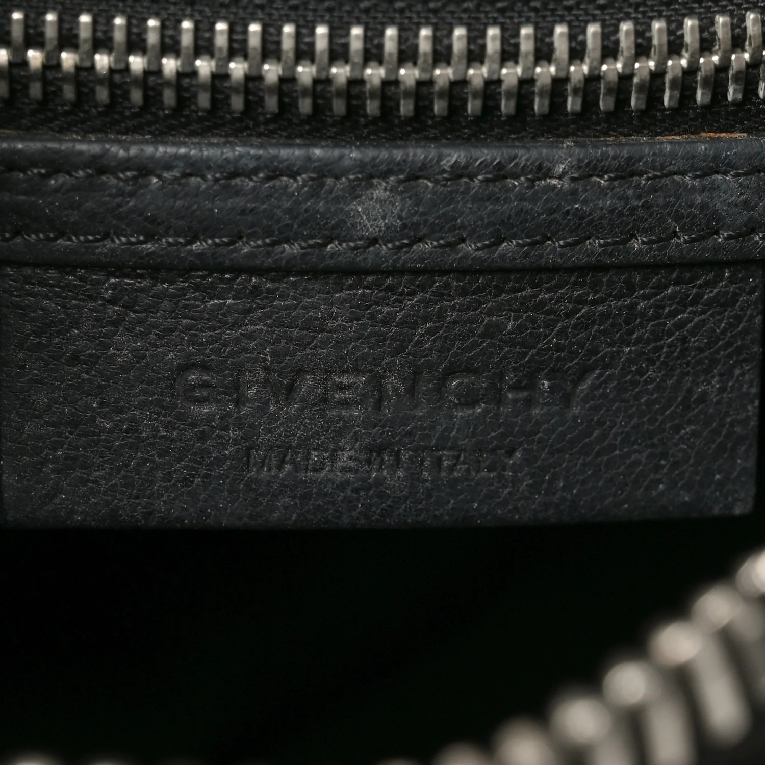 Sugar Goatskin Mini Antigona Black - Image 6