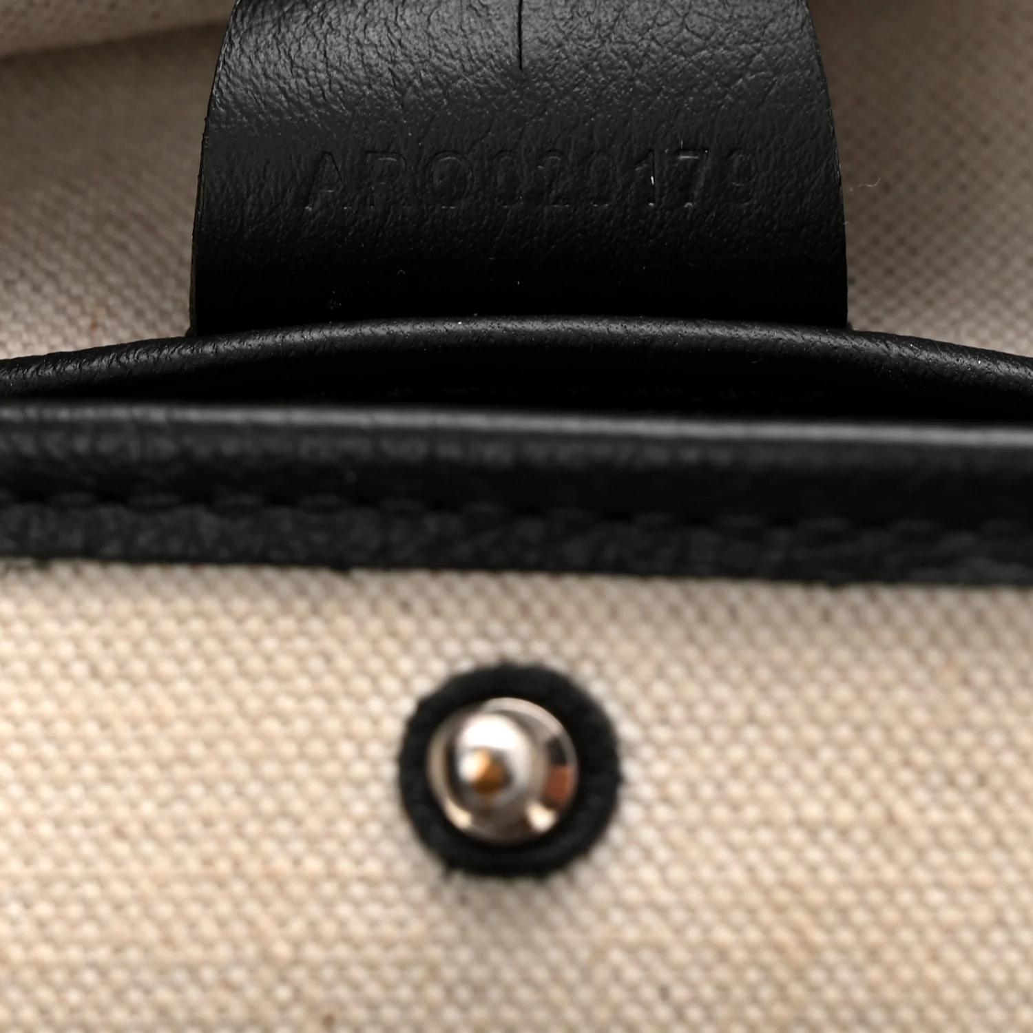 Goyardine Artois MM Black - Image 6