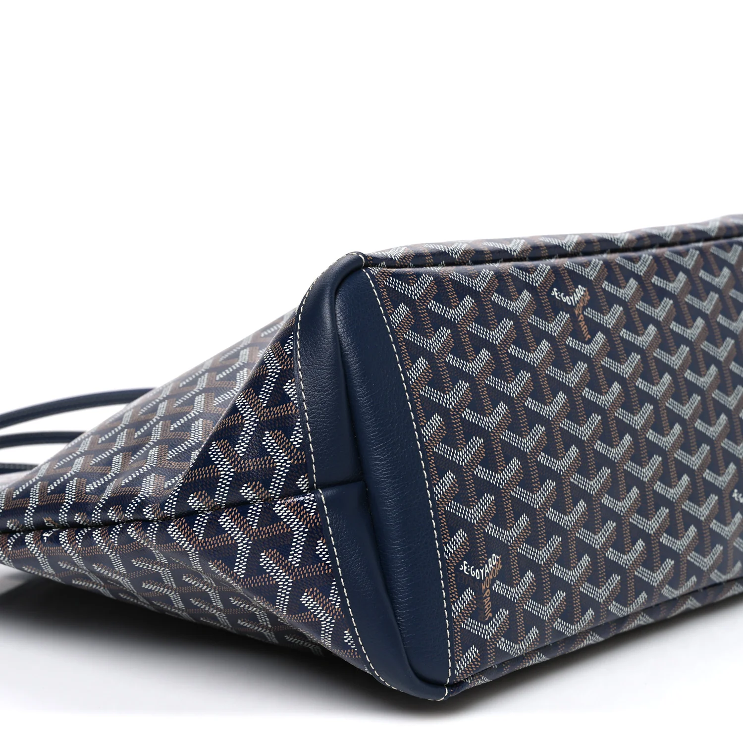 Goyardine Artois MM Navy - Image 9