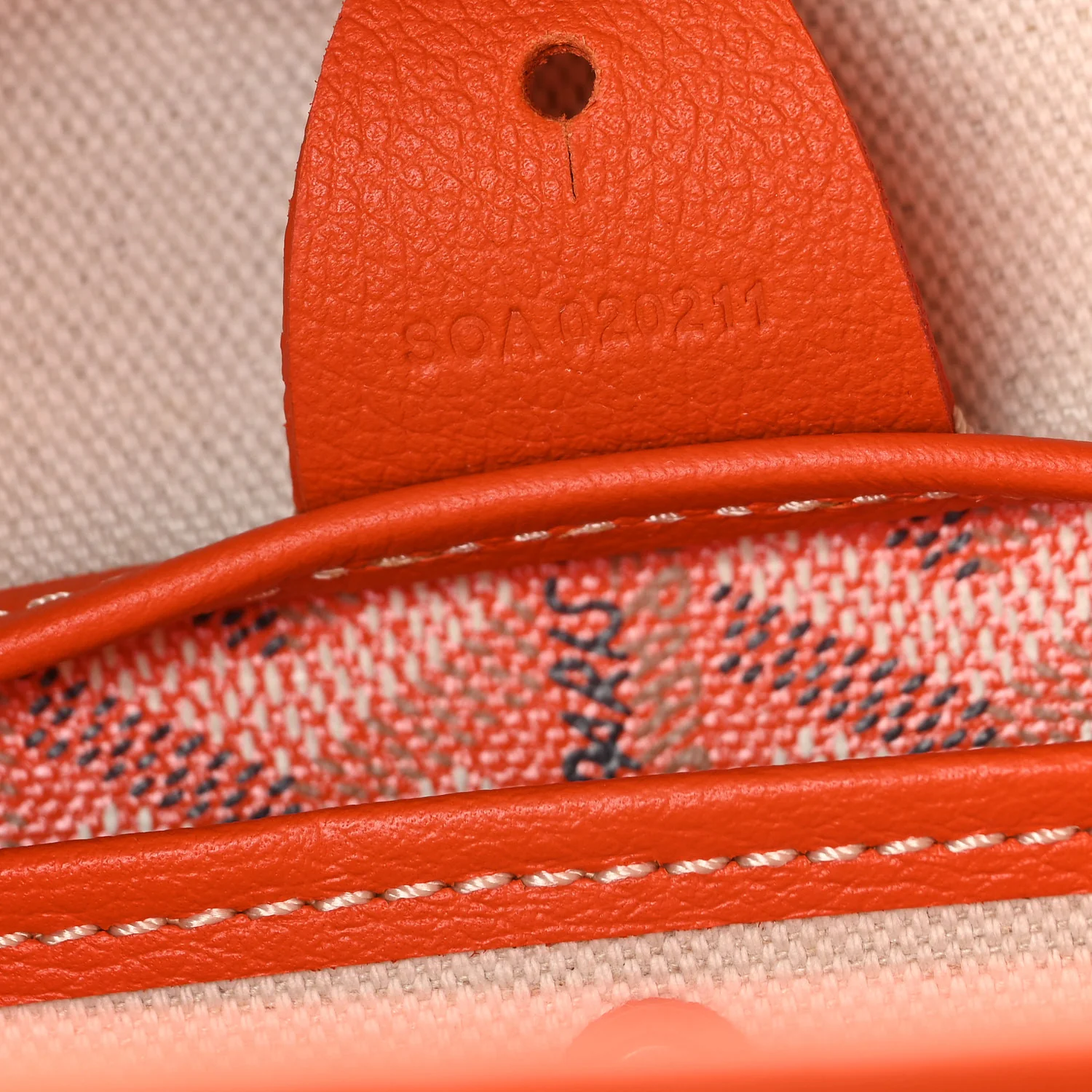 Goyardine Artois MM Orange - Image 12