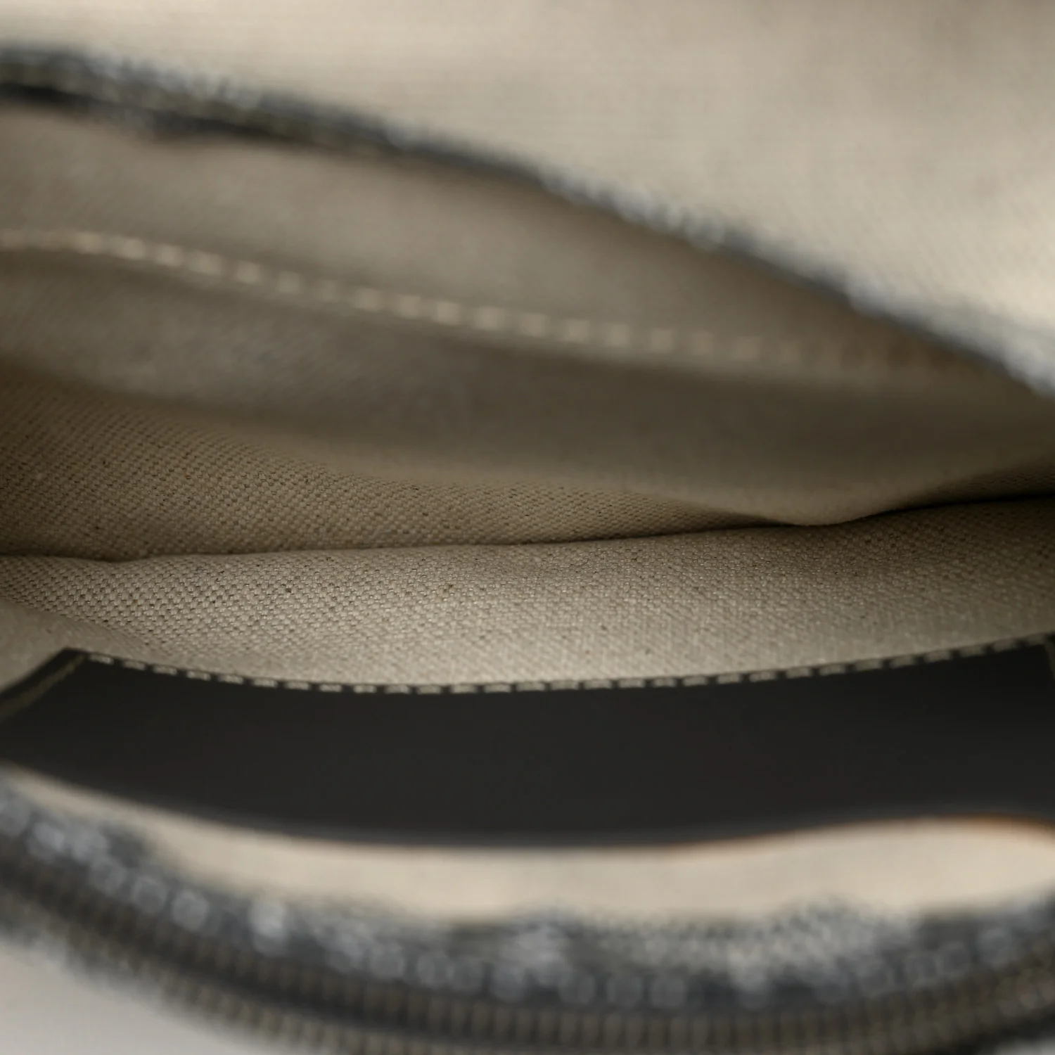 Goyardine Plumet Wallet Clutch Grey - Image 6