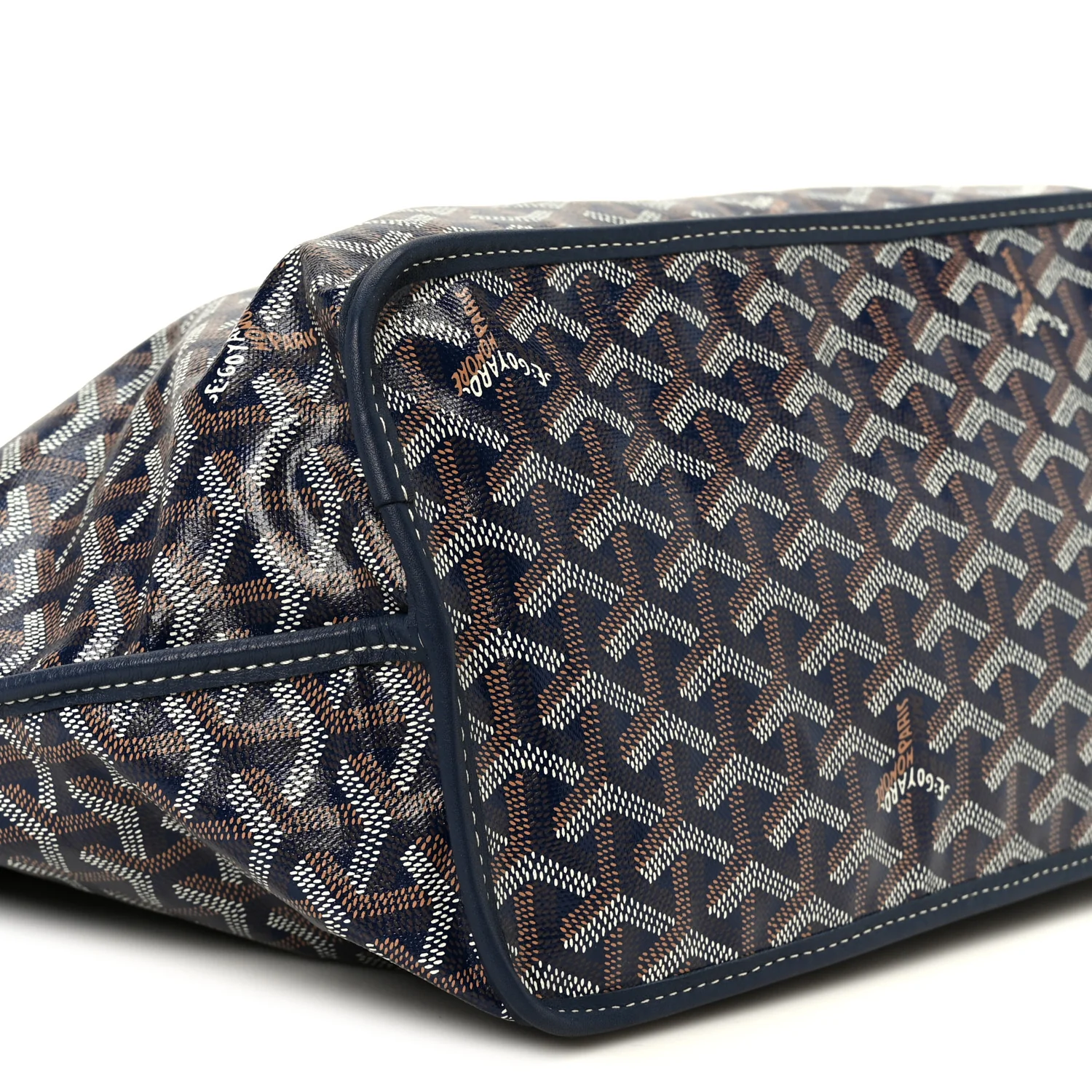 Goyardine Reversible Anjou PM Navy - Image 16