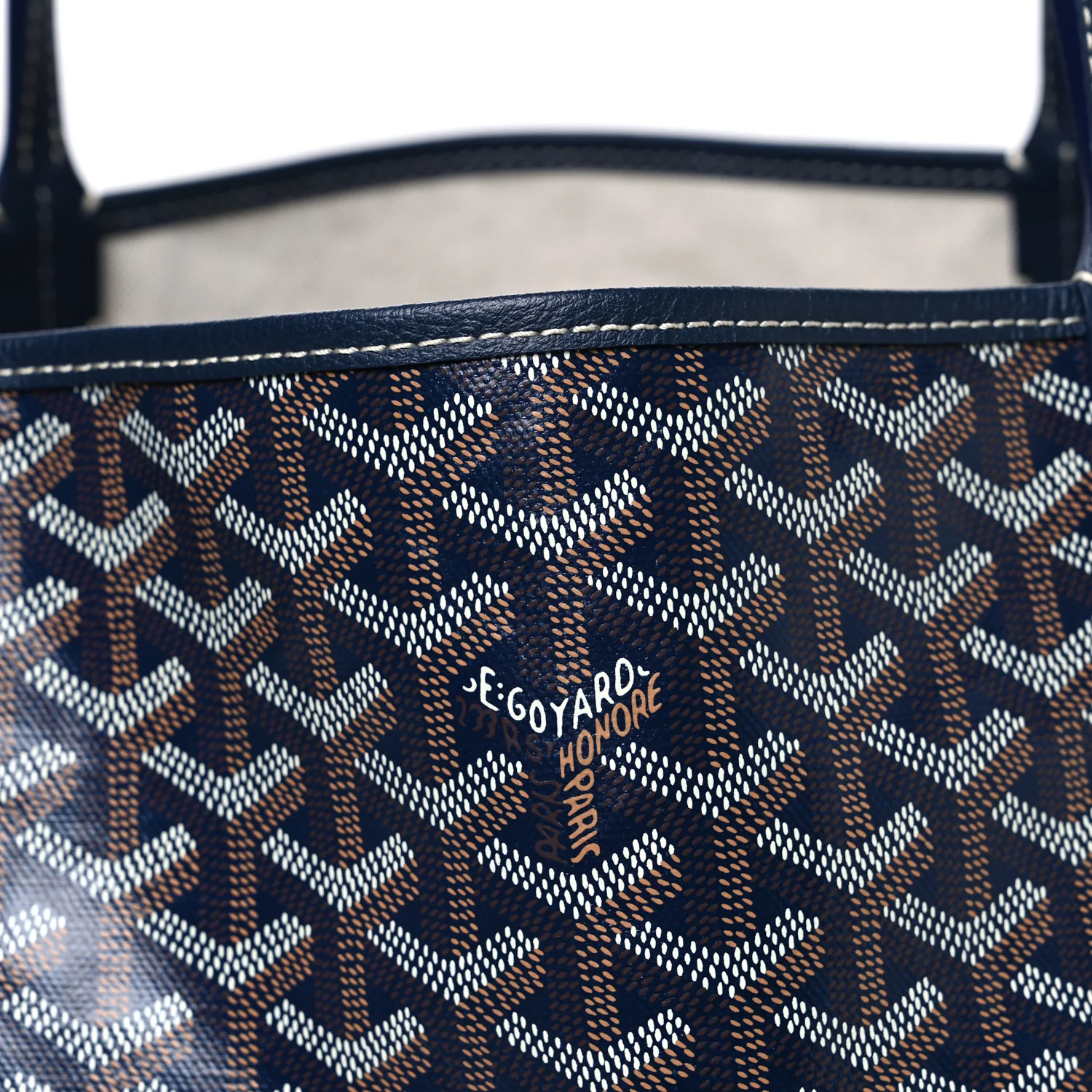 Goyardine Saint Louis GM Navy - Image 9