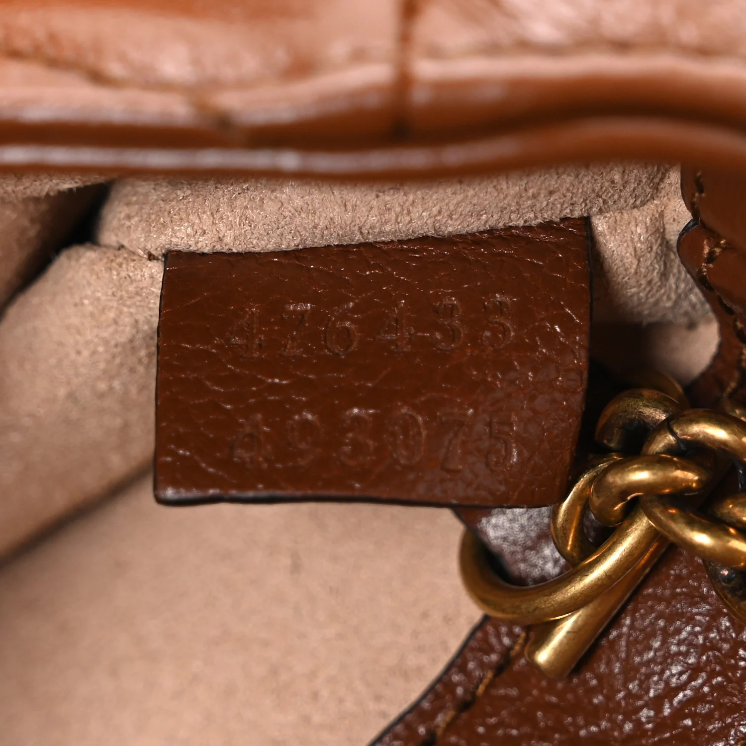 Azalea Calfskin Matelasse Diagonal Super Mini GG Marmont Shoulder Bag Cuir - Image 7