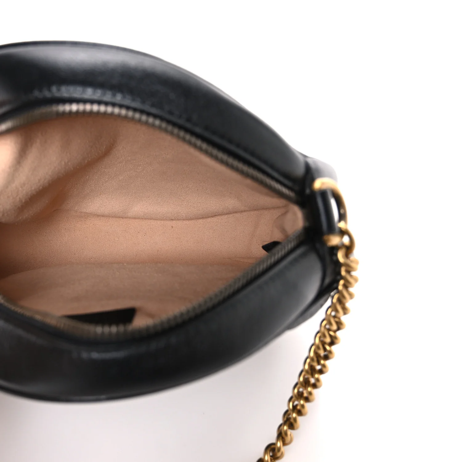 Azalea Calfskin Matelasse Heart Mini GG Marmont Round Shoulder Bag Black - Image 5
