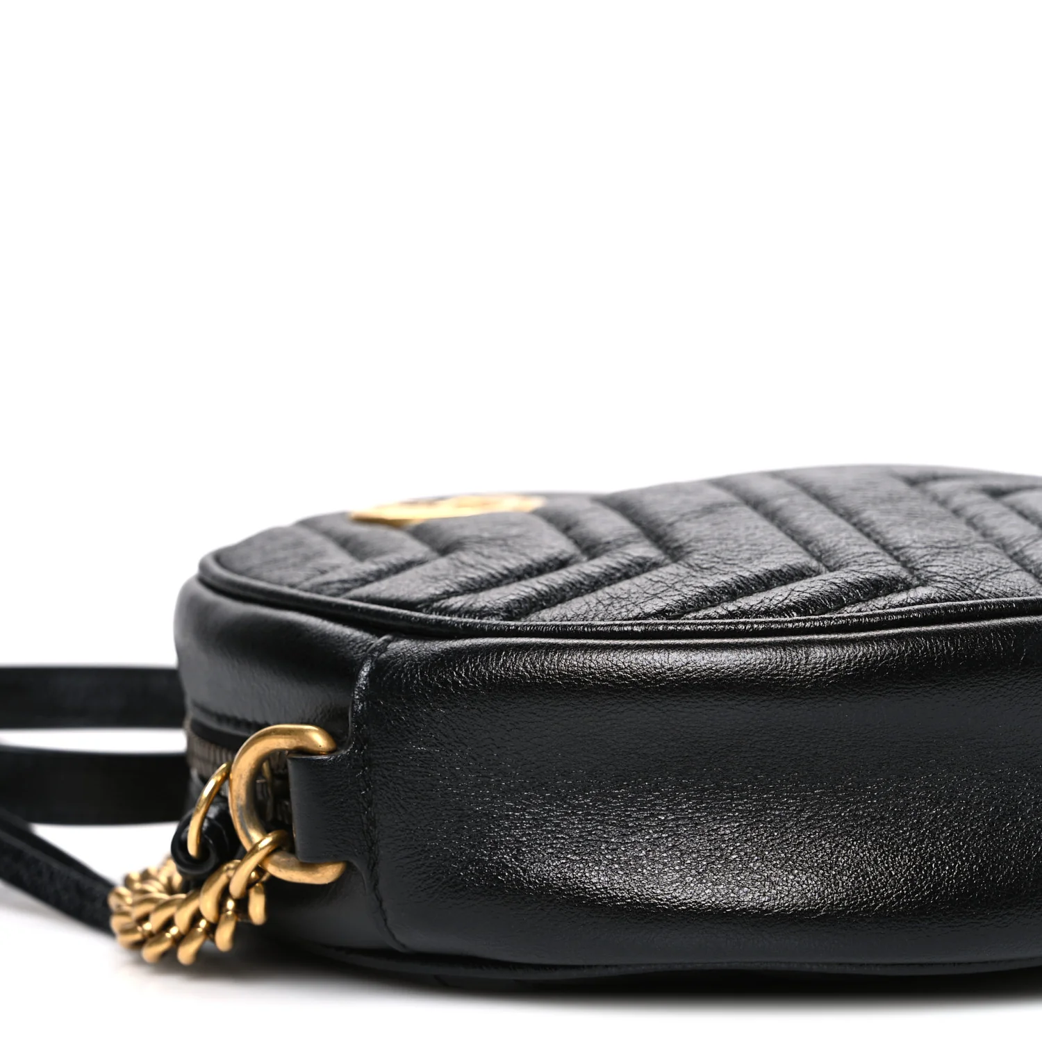 Azalea Calfskin Matelasse Heart Mini GG Marmont Round Shoulder Bag Black - Image 9