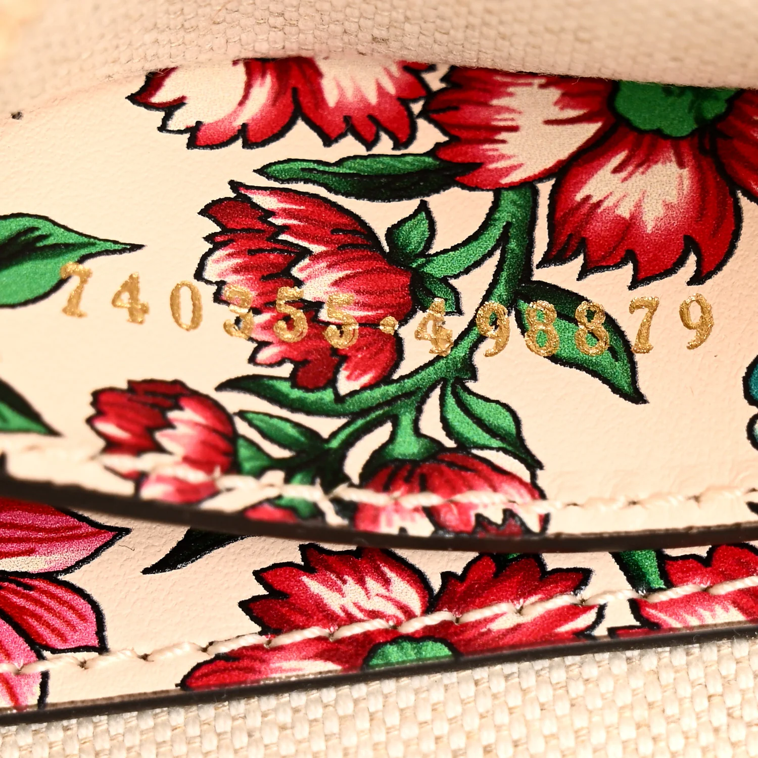 Calfskin Matelasse Diagonal Brit Roses Print Mini Interlocking G Heart Shoulder Bag White Multicolor - Image 9
